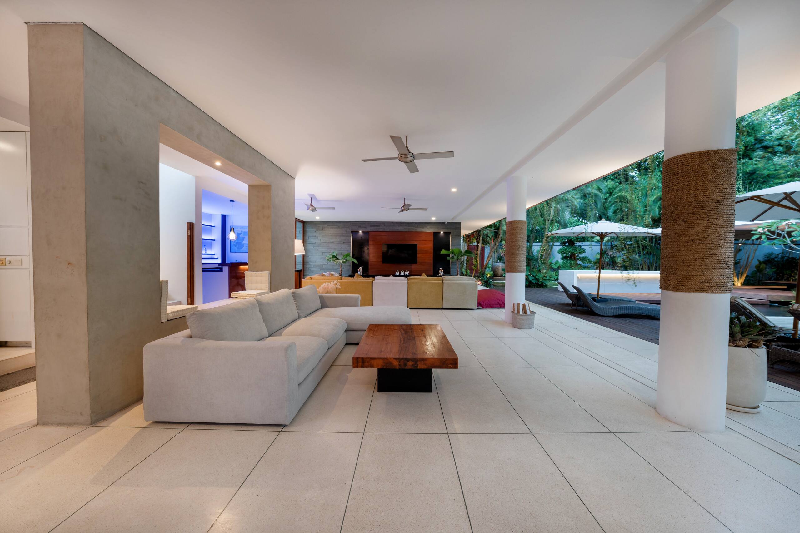 Luxury Tropical Escape 4BR near Tanah Lot 9