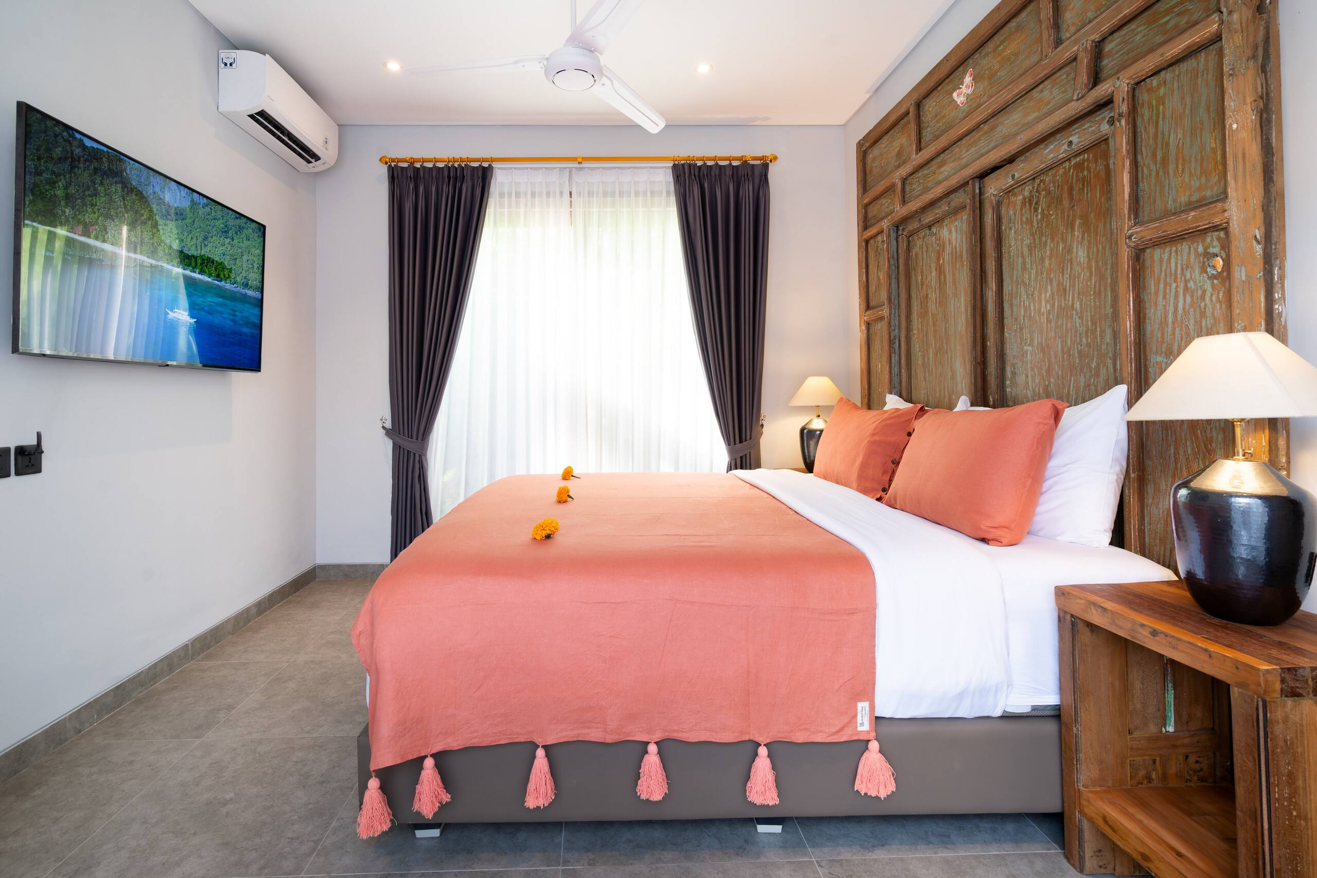 Villa Indah 24
