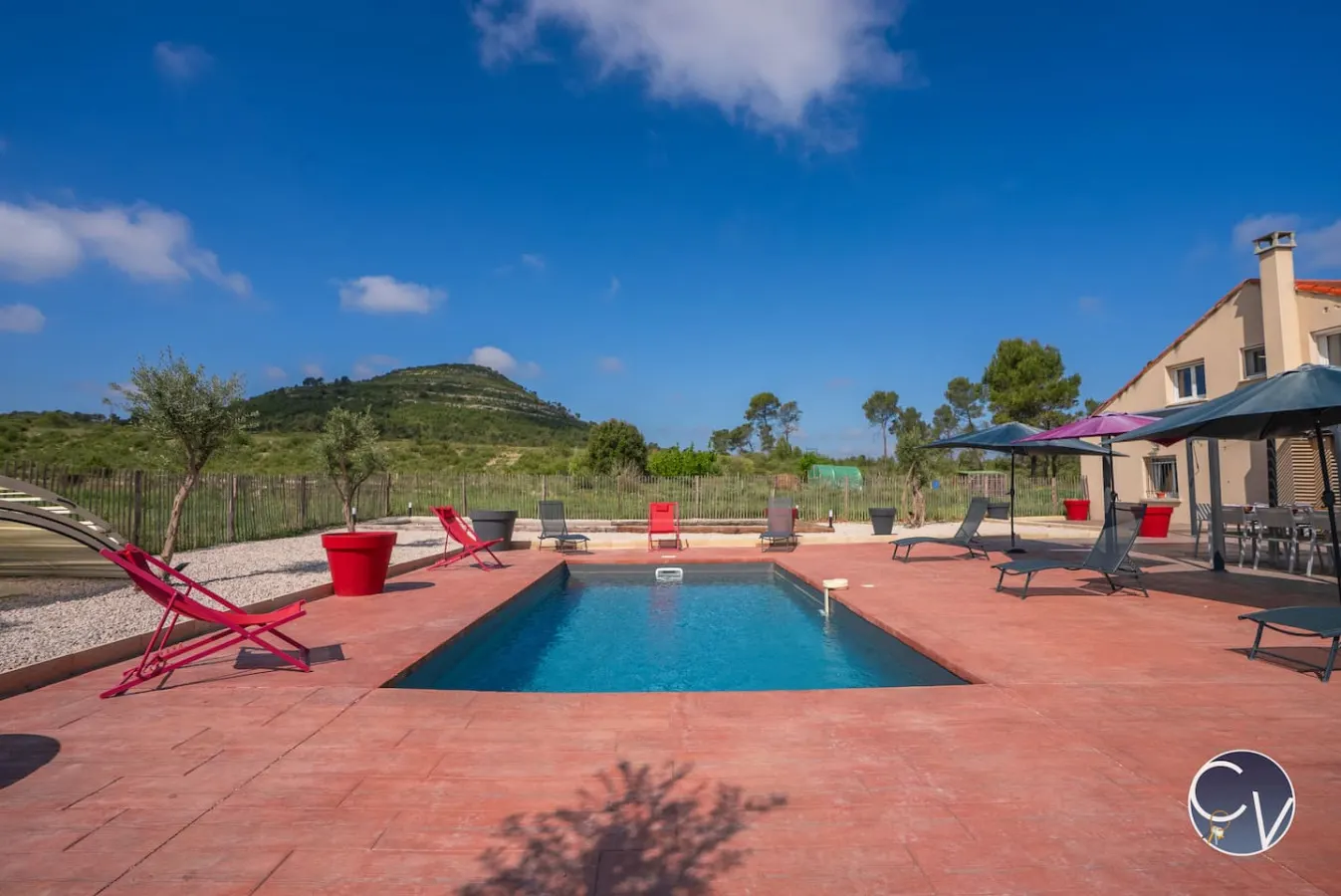 Villa familiale · Piscine privée · Vue panoramique