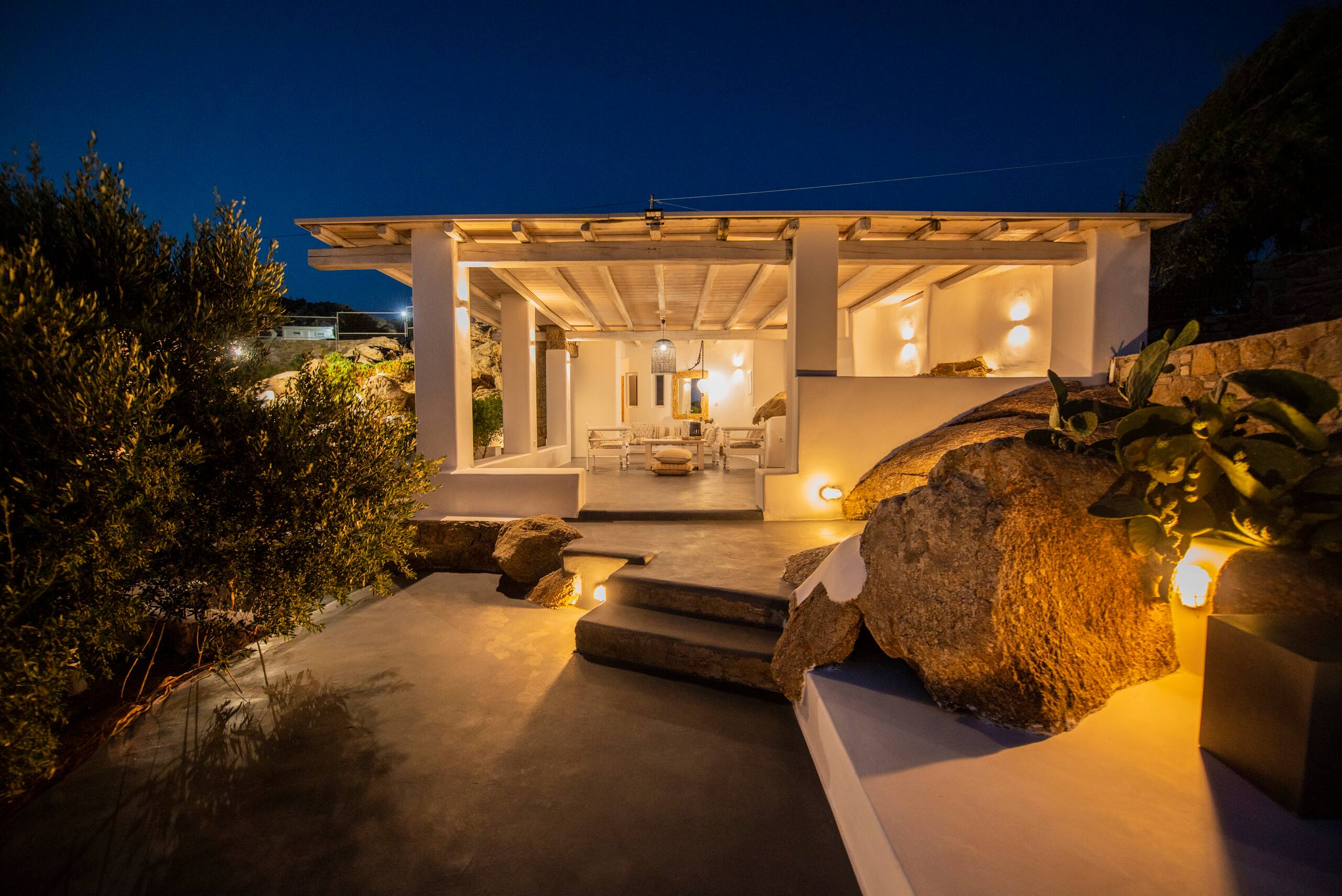 Coco's Villa 15