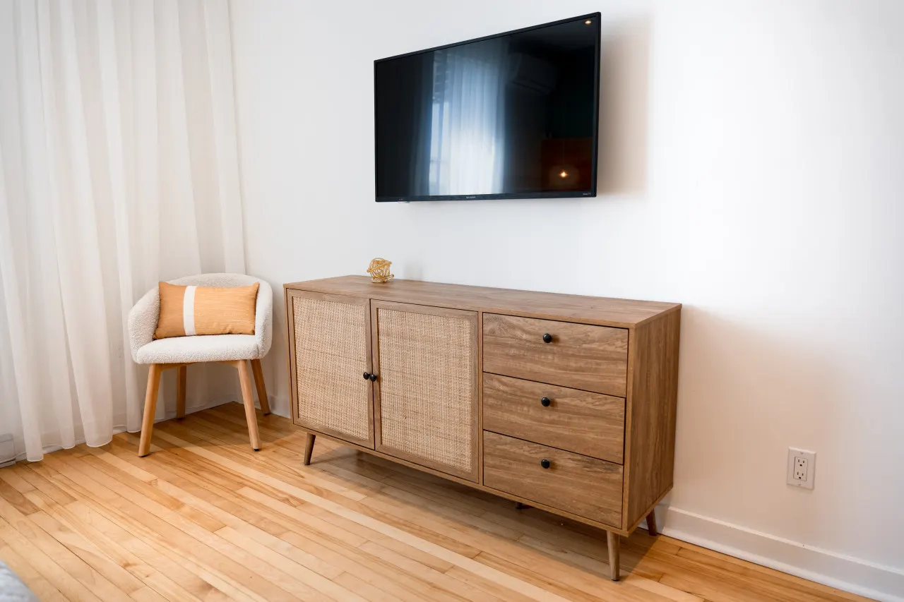 #10 - Studio/Plateau/St-Denis/SelfCheck-In/AC/TV 4
