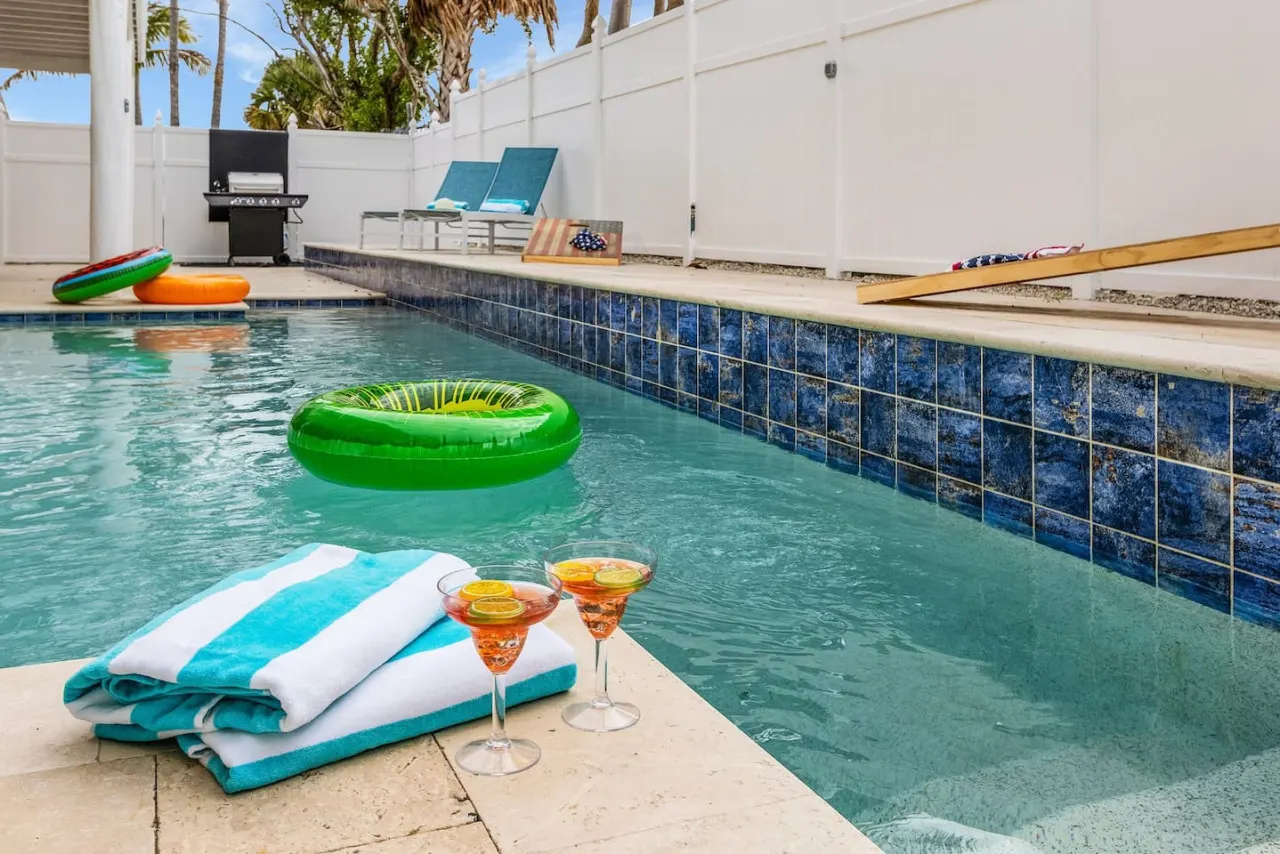 Beach, pool time & fun times - Blue Fish Lagoon 20