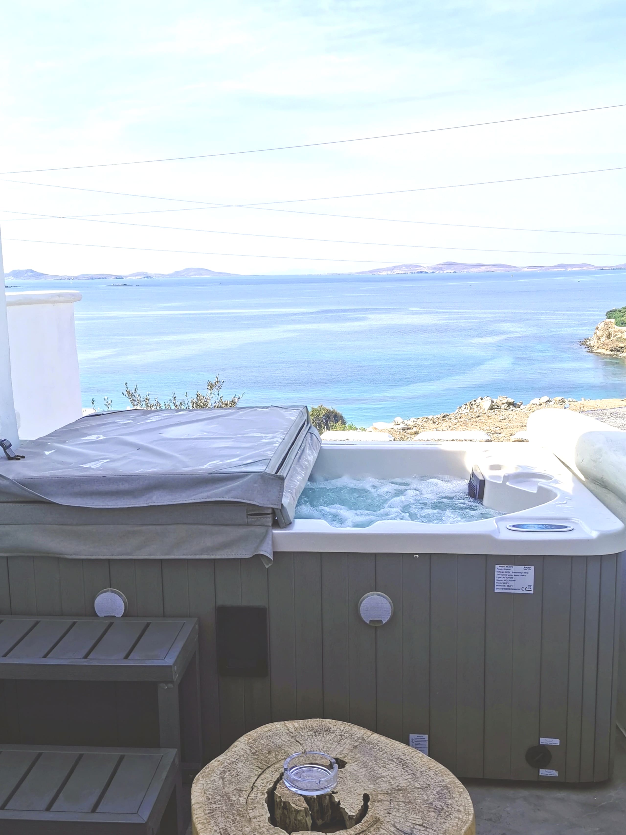 VillaElina cornersuite  for 3 sea view with jakuzi 8
