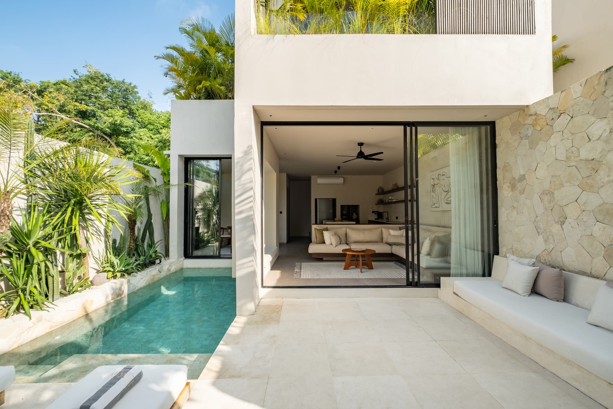 Airbnb listing 1315075354599309711 — photo 3