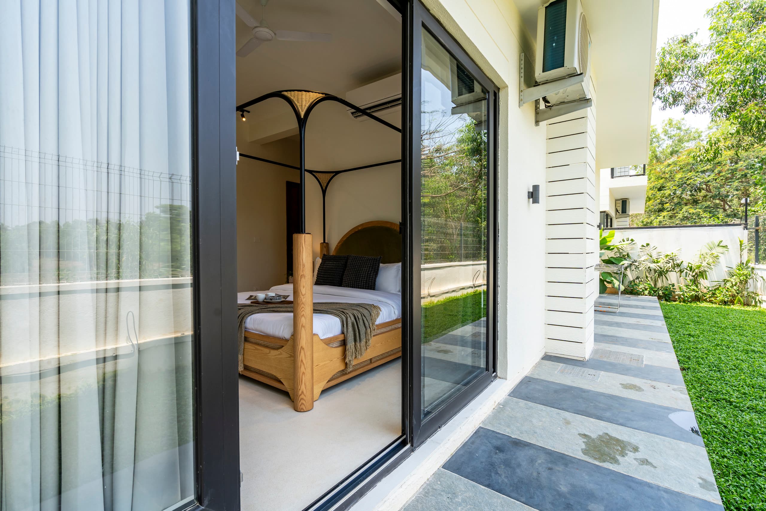 Staymaster Segara | 6BR Twin Pool Villas in Varca 23