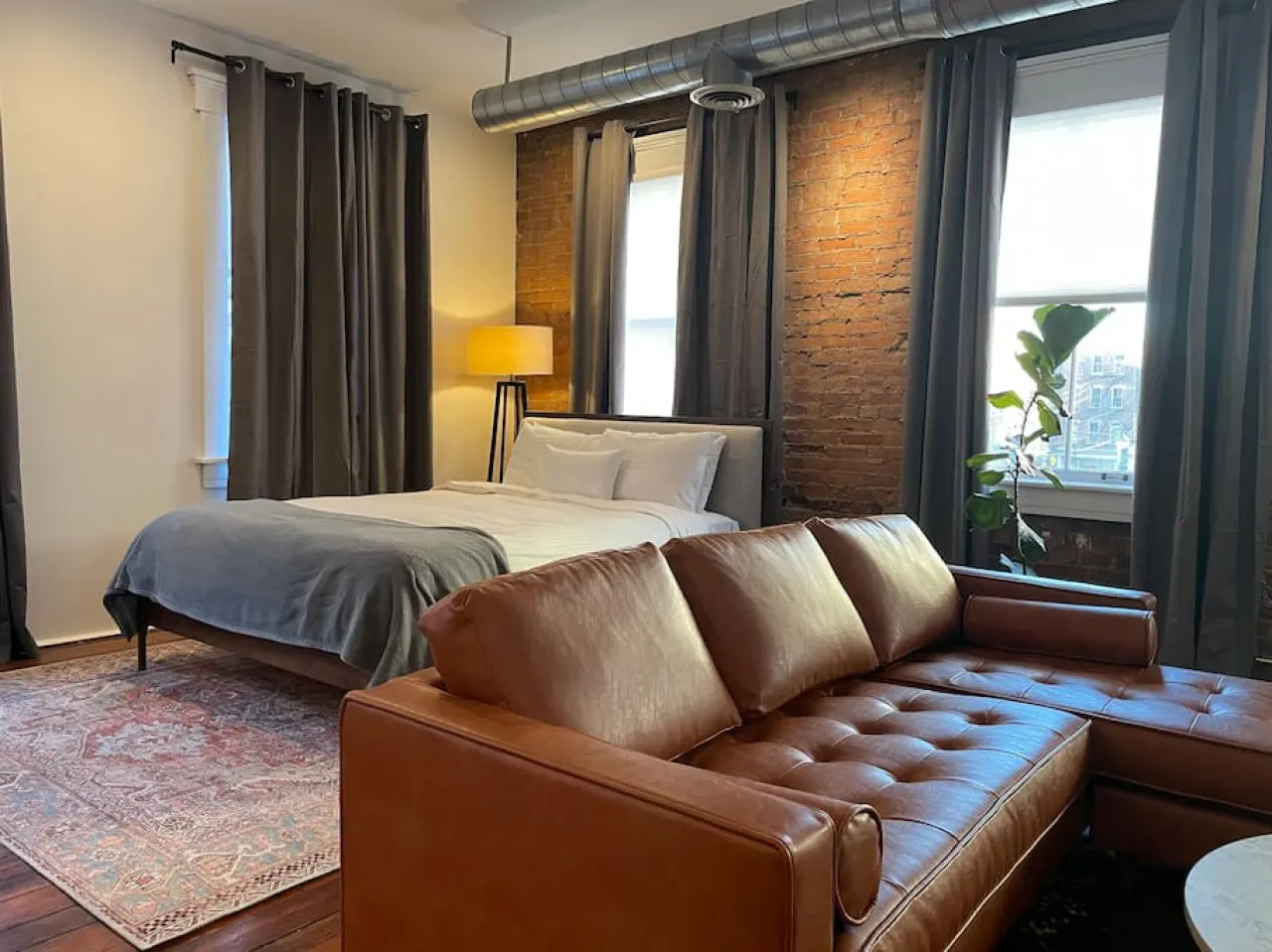Loft in the heart of Over-The-Rhine 9