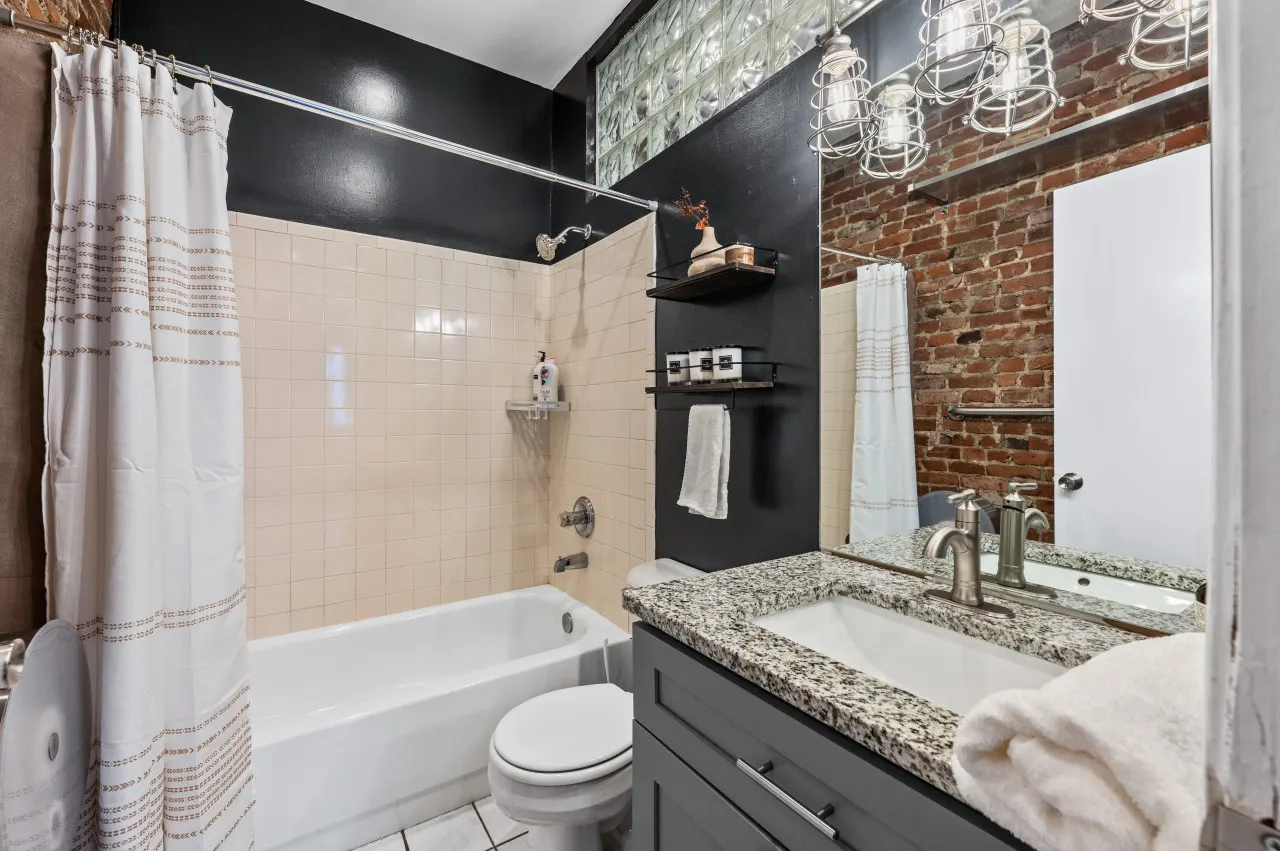 Loft in the heart of Over-The-Rhine 3