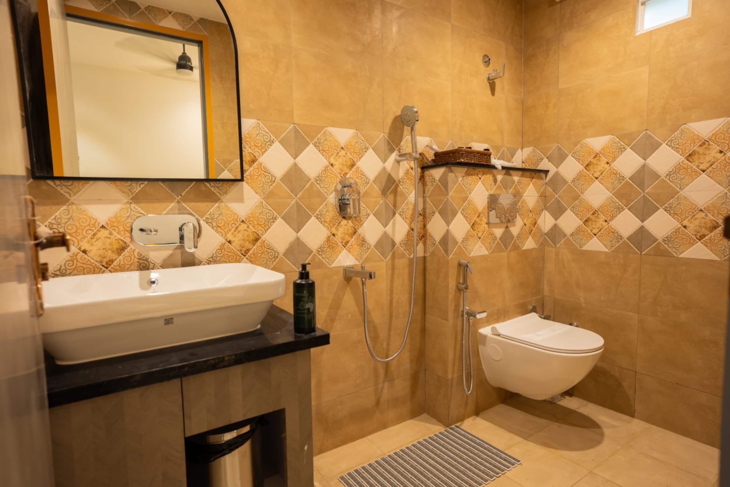 Feel Goa | 6BR Private Pool | 200m Beach| PS5 30