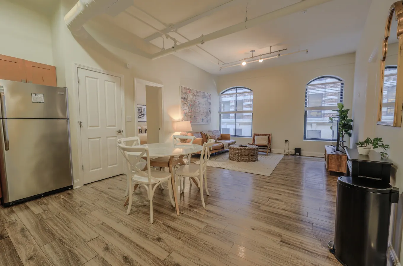 Lavish FIDI 2br/2ba Close to everything! 2