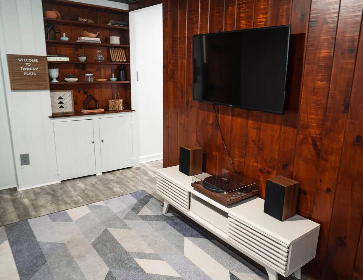 Minimalist Style Home in Downtown JC - #12 — photo 4