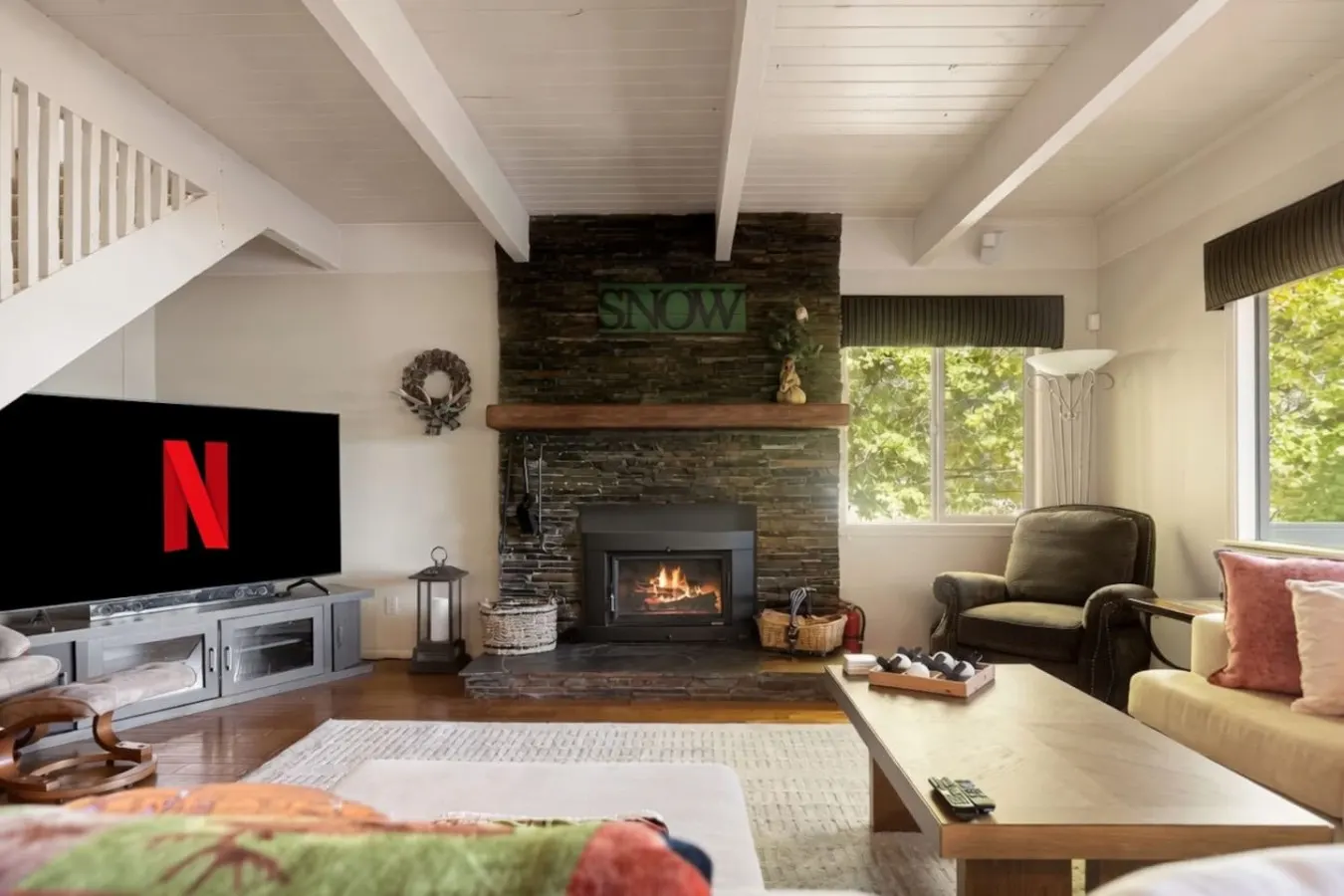 4BR Lakefront Vibes Getaway Dock, Spa & Games 11