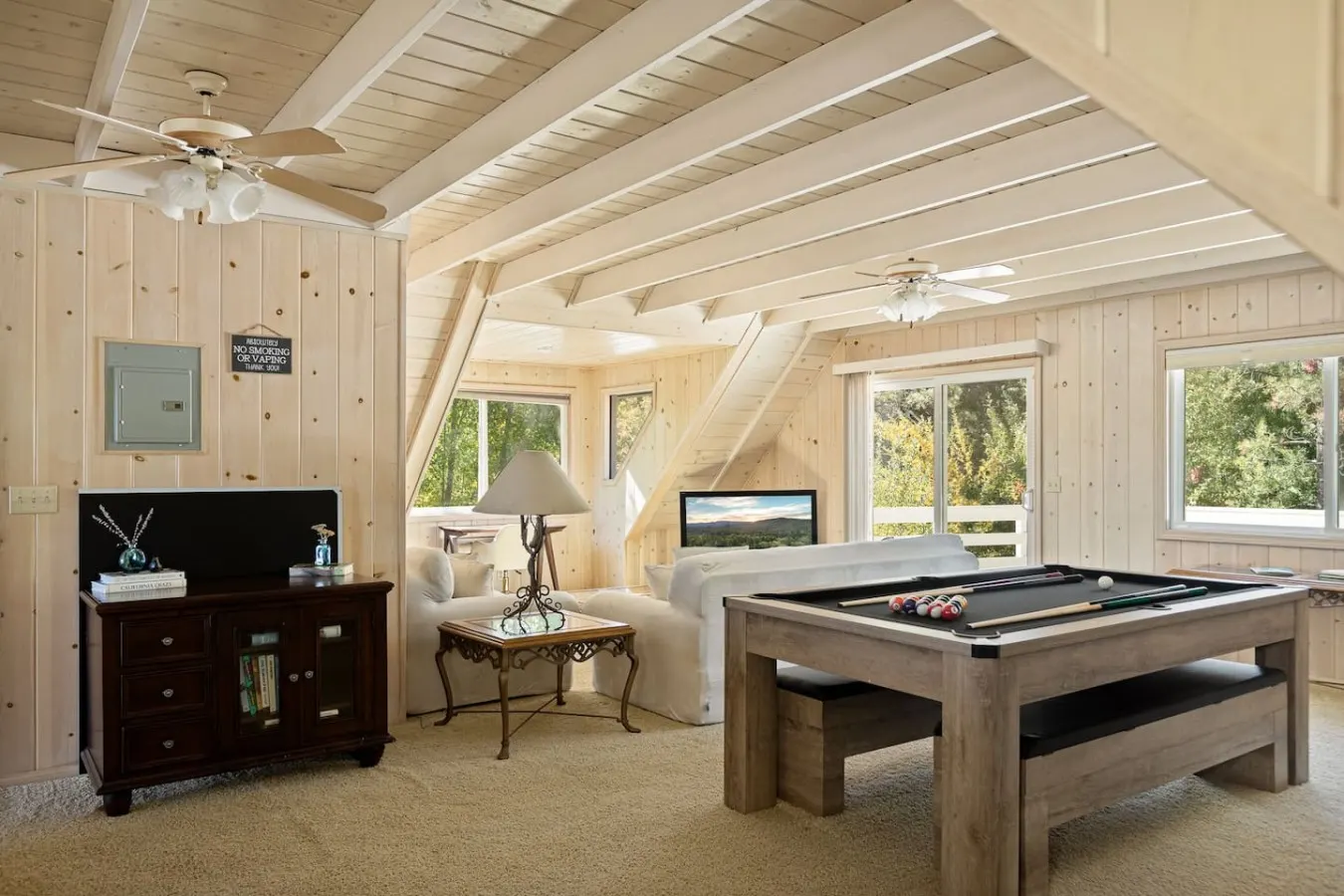 4BR Lakefront Vibes Getaway Dock, Spa & Games 14