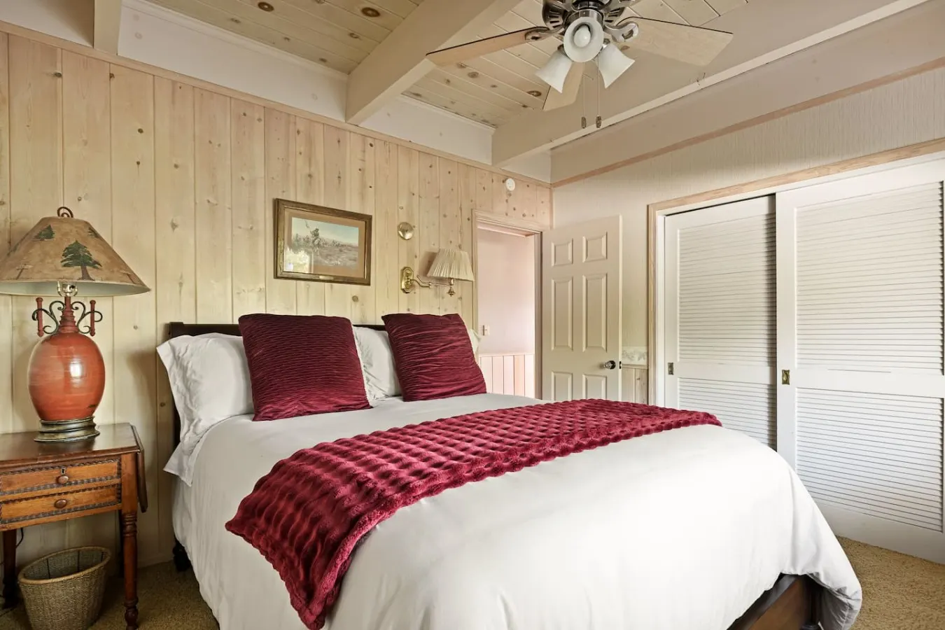 4BR Lakefront Vibes Getaway Dock, Spa & Games 18
