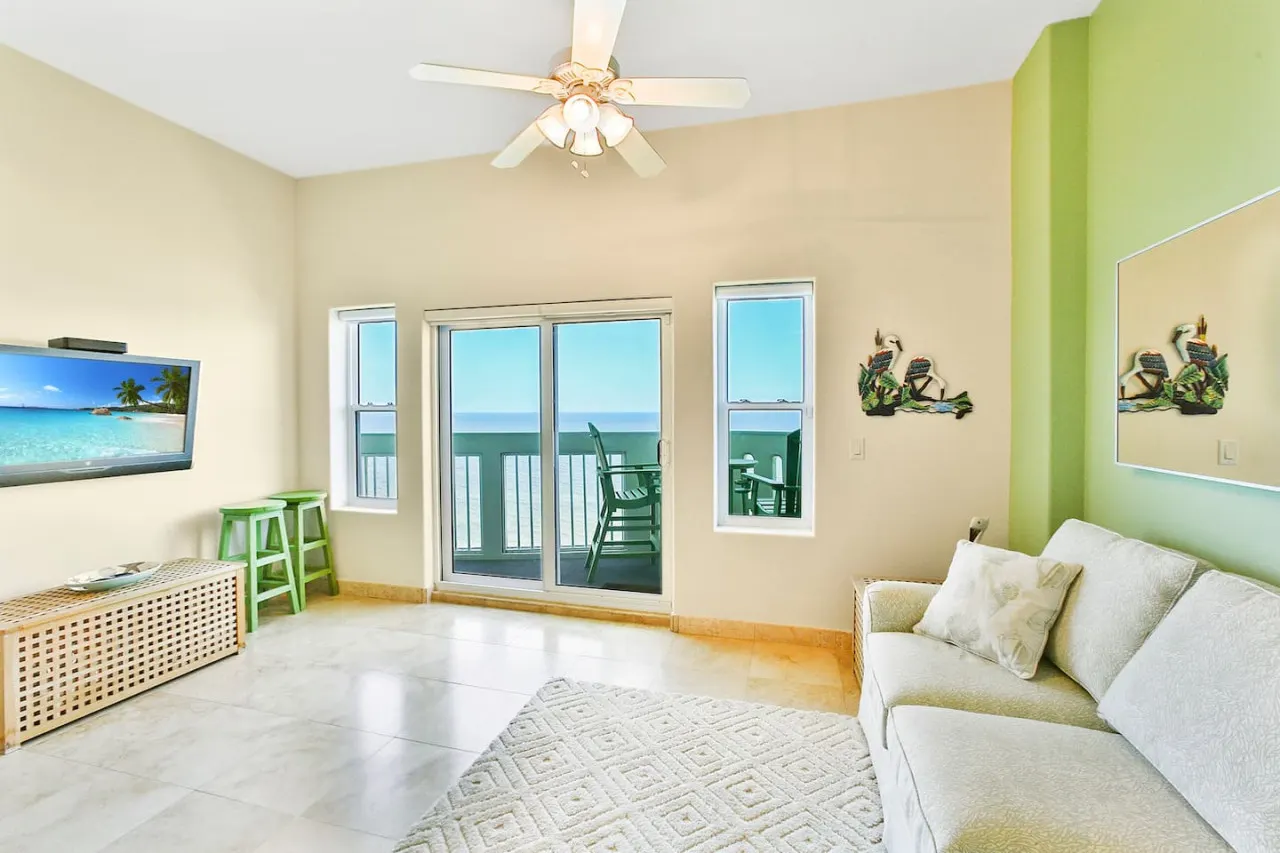 Oceanside Escape | Ocean View | Pool | 3 Bedrooms — photo 3