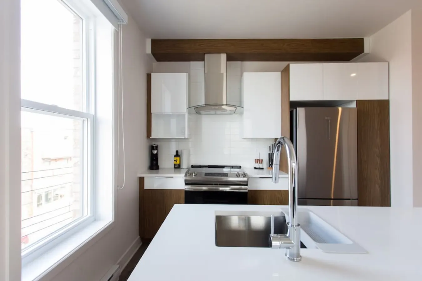 Mile End - Stunning 1 Bedroom in Mile End - Unit 301 10