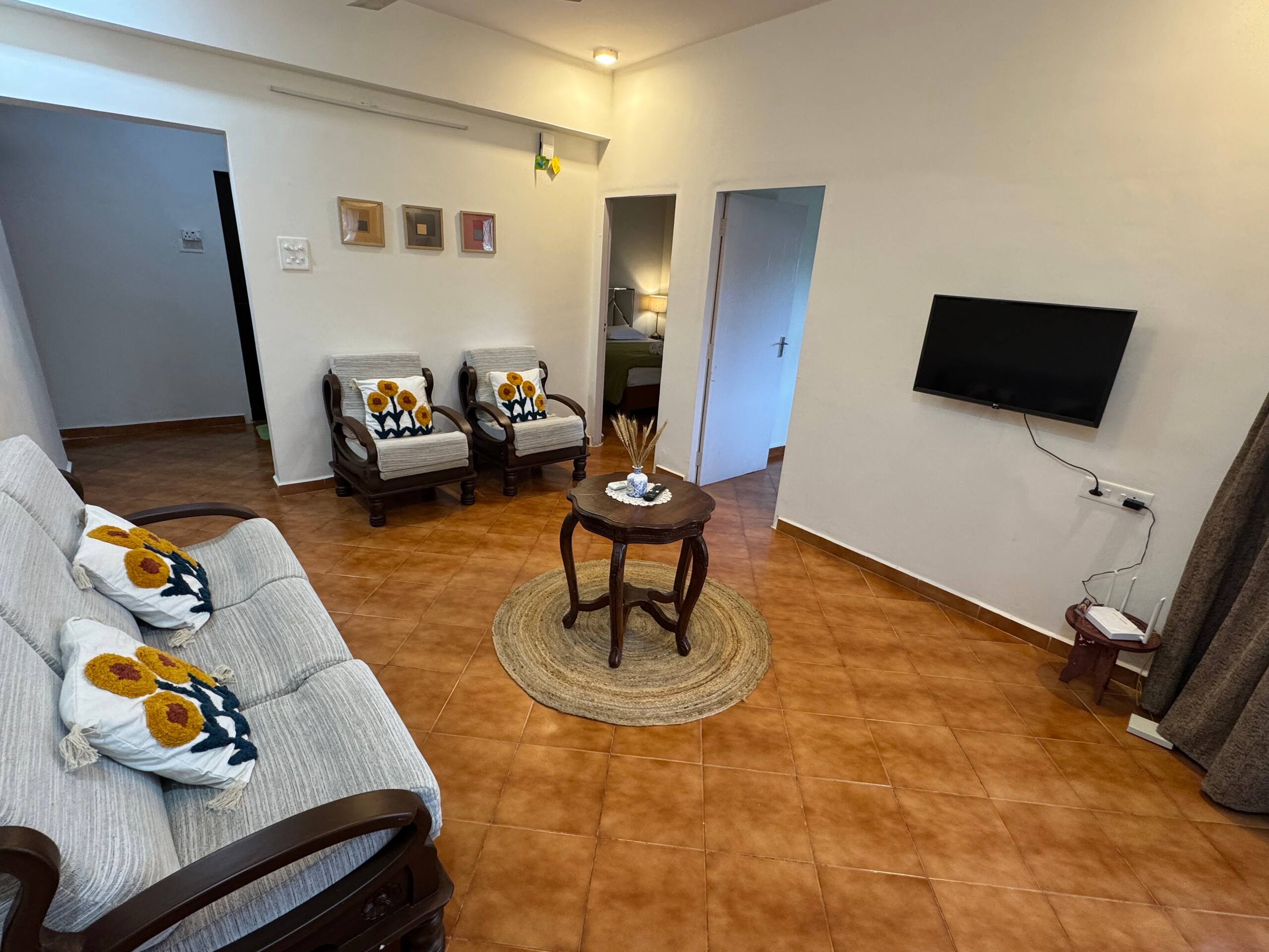 Cozy 1BHK apartment by the beach 6