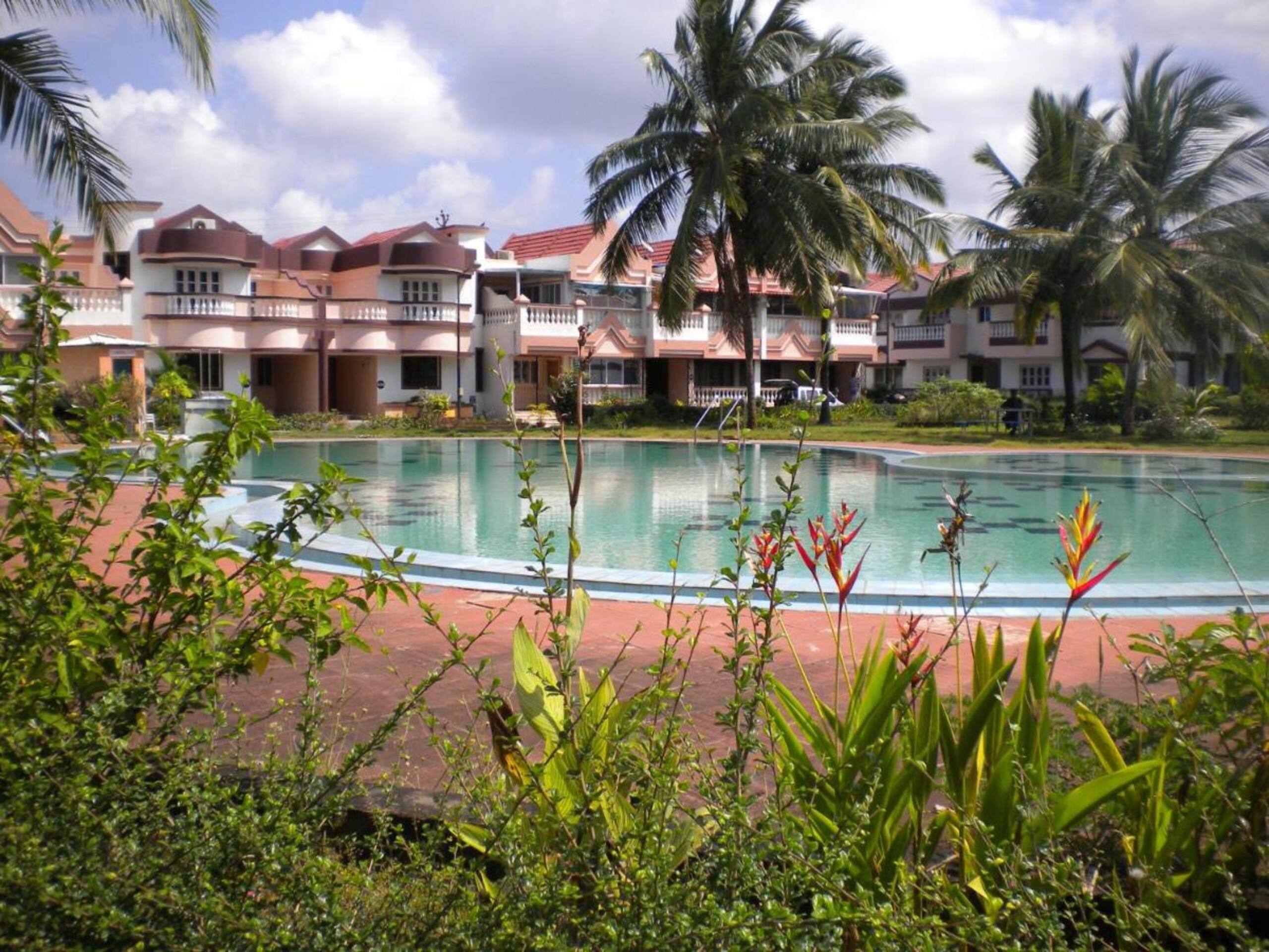 Cozy 1BHK apartment by the beach 12