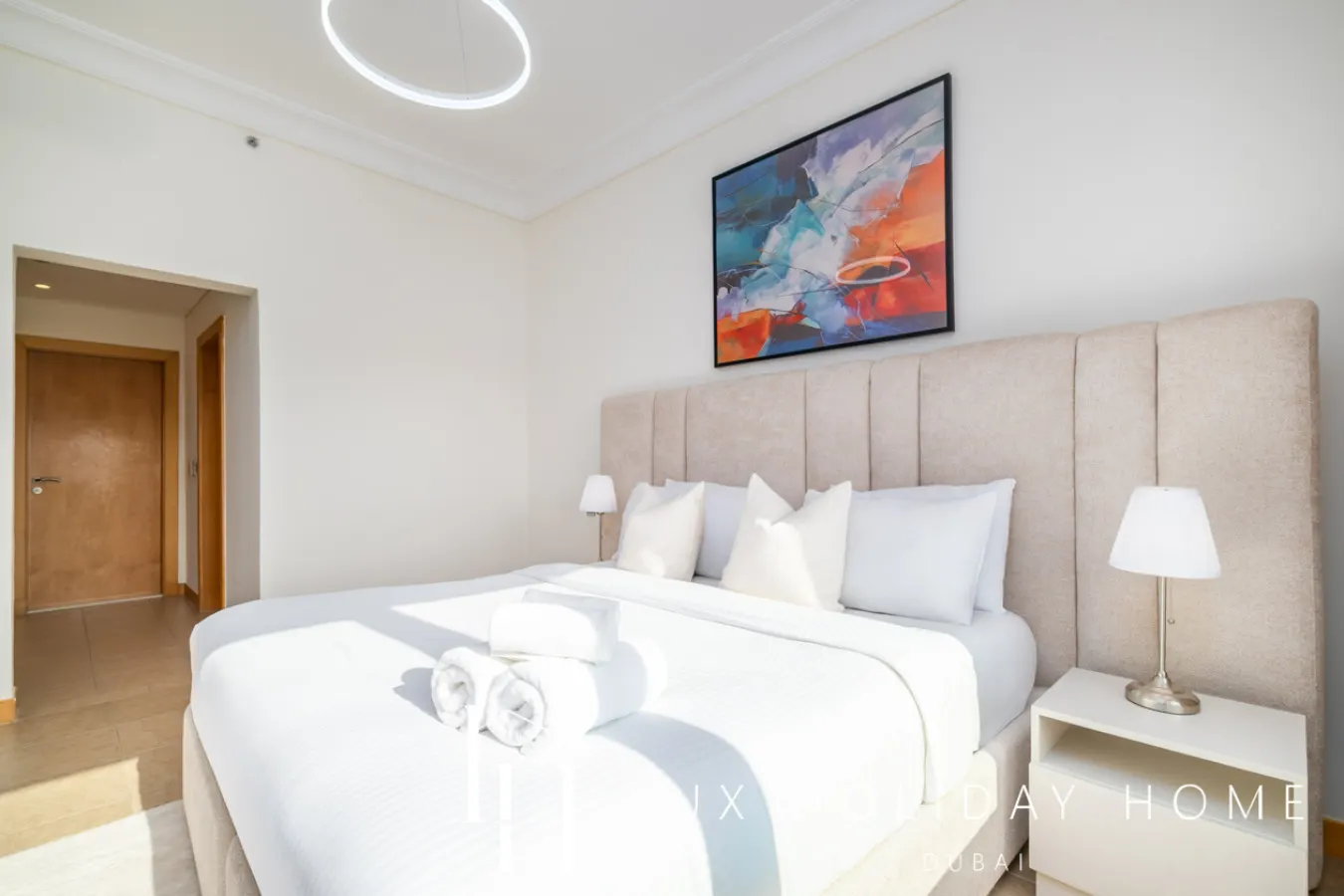 LUX The Palm Island Shoreline Suite 14
