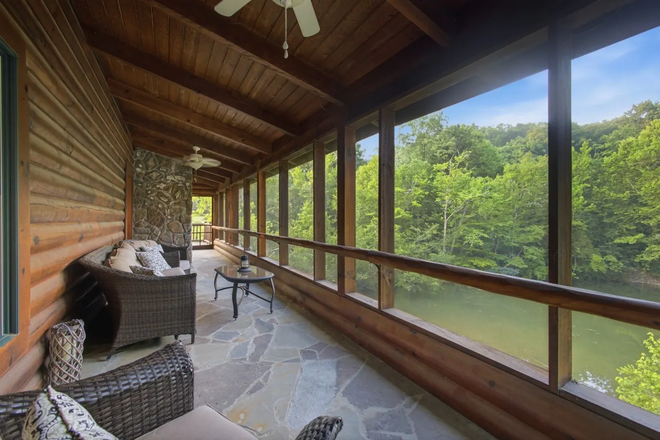 Lakefront Haven 13