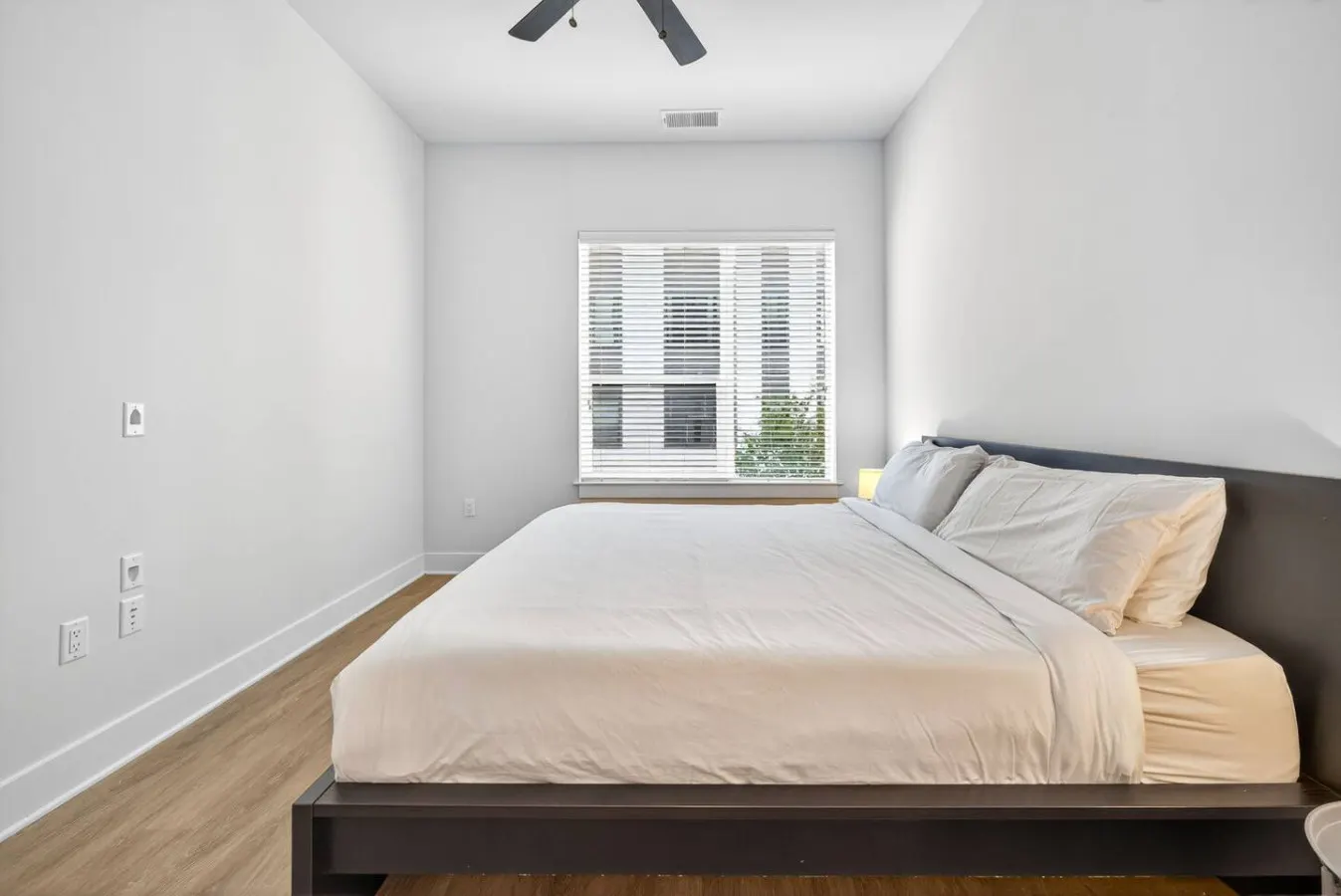 Stylish 1BR in Heart of Midtown Tampa 15