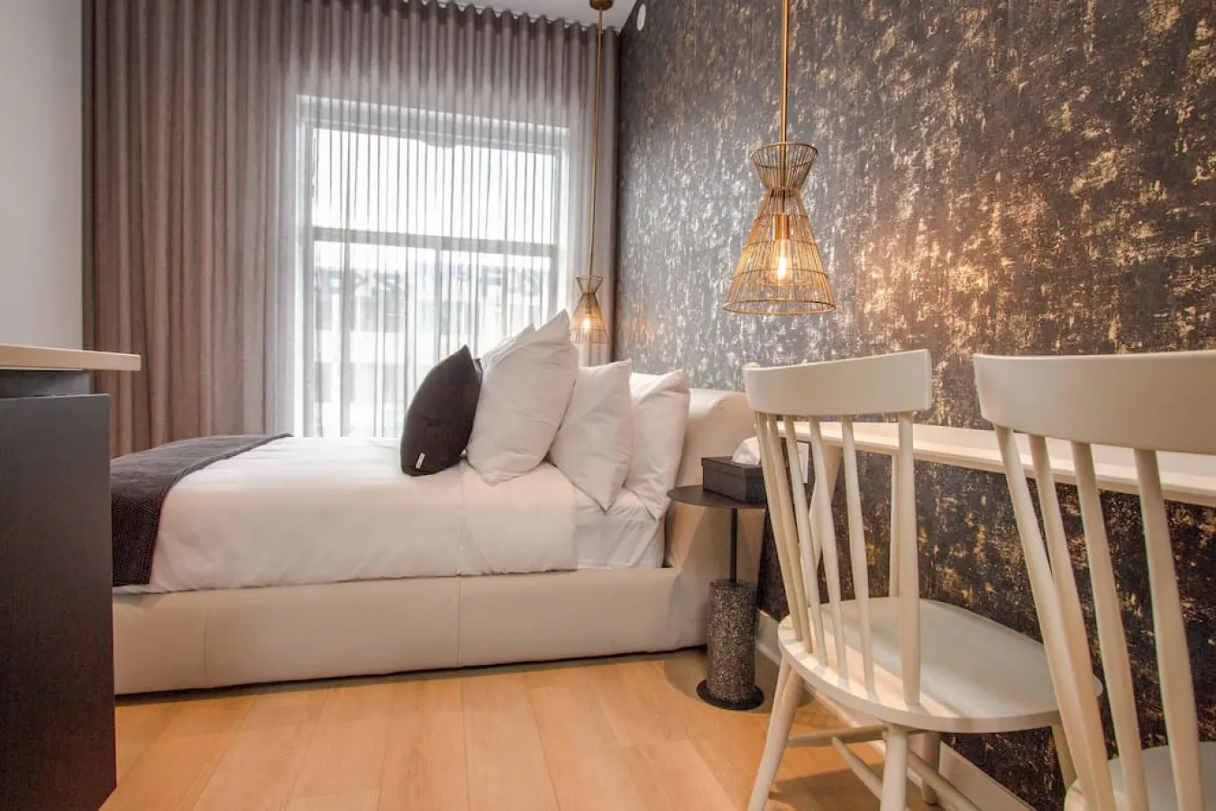 Studio2/Plateau/St-Denis/Terraces/SelfCheck-In/AC 2