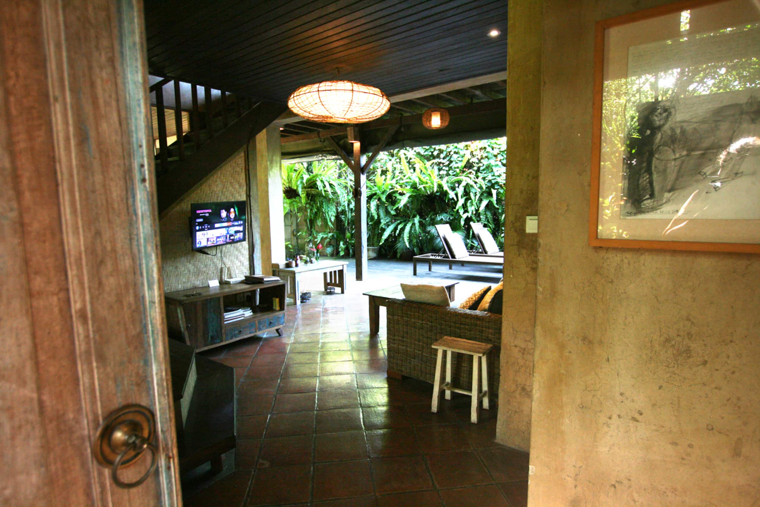 Noka House: Wabi-sabi Artist Eco Villa in Ubud 8