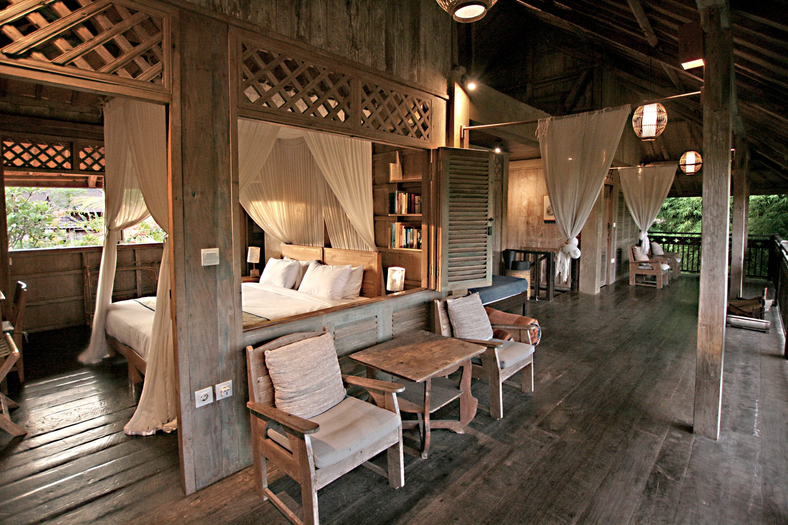 Noka House: Wabi-sabi Artist Eco Villa in Ubud 13