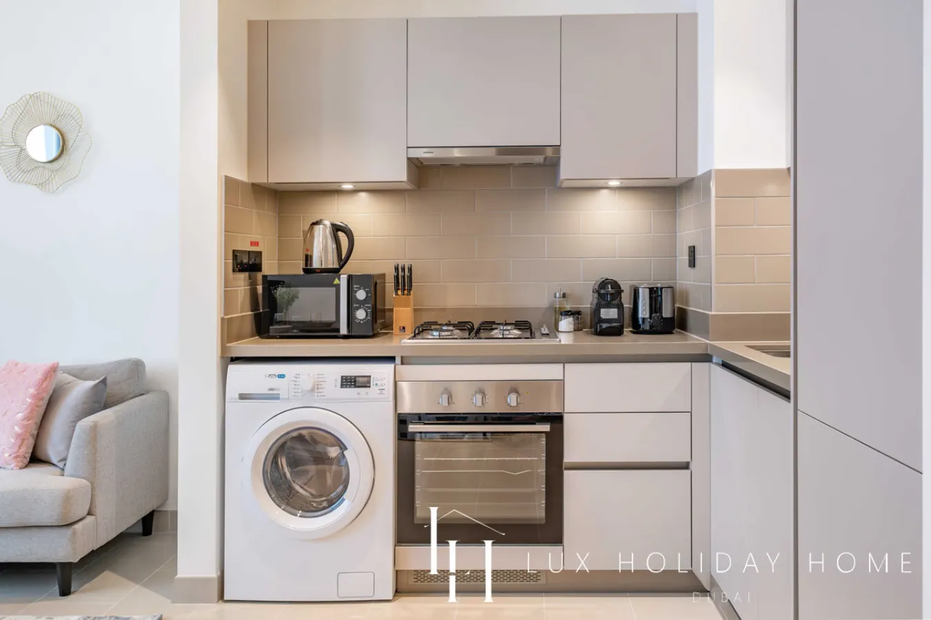LUX The Executive Sobha Suite 2 13