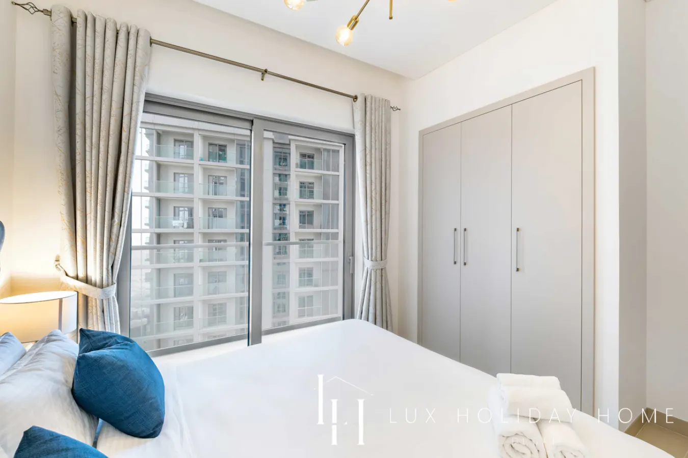 LUX The Executive Sobha Suite 2 14