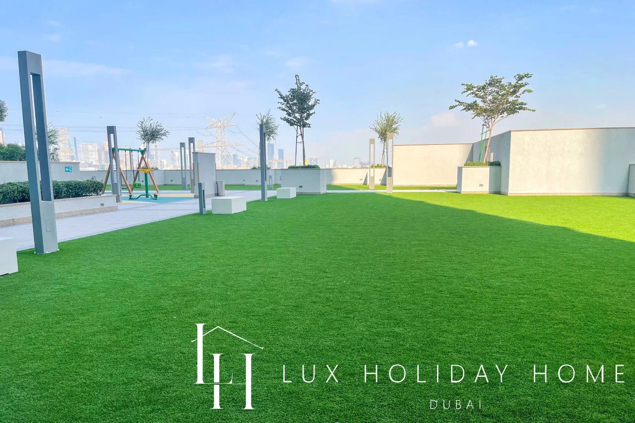 LUX The Executive Sobha Suite 2 20
