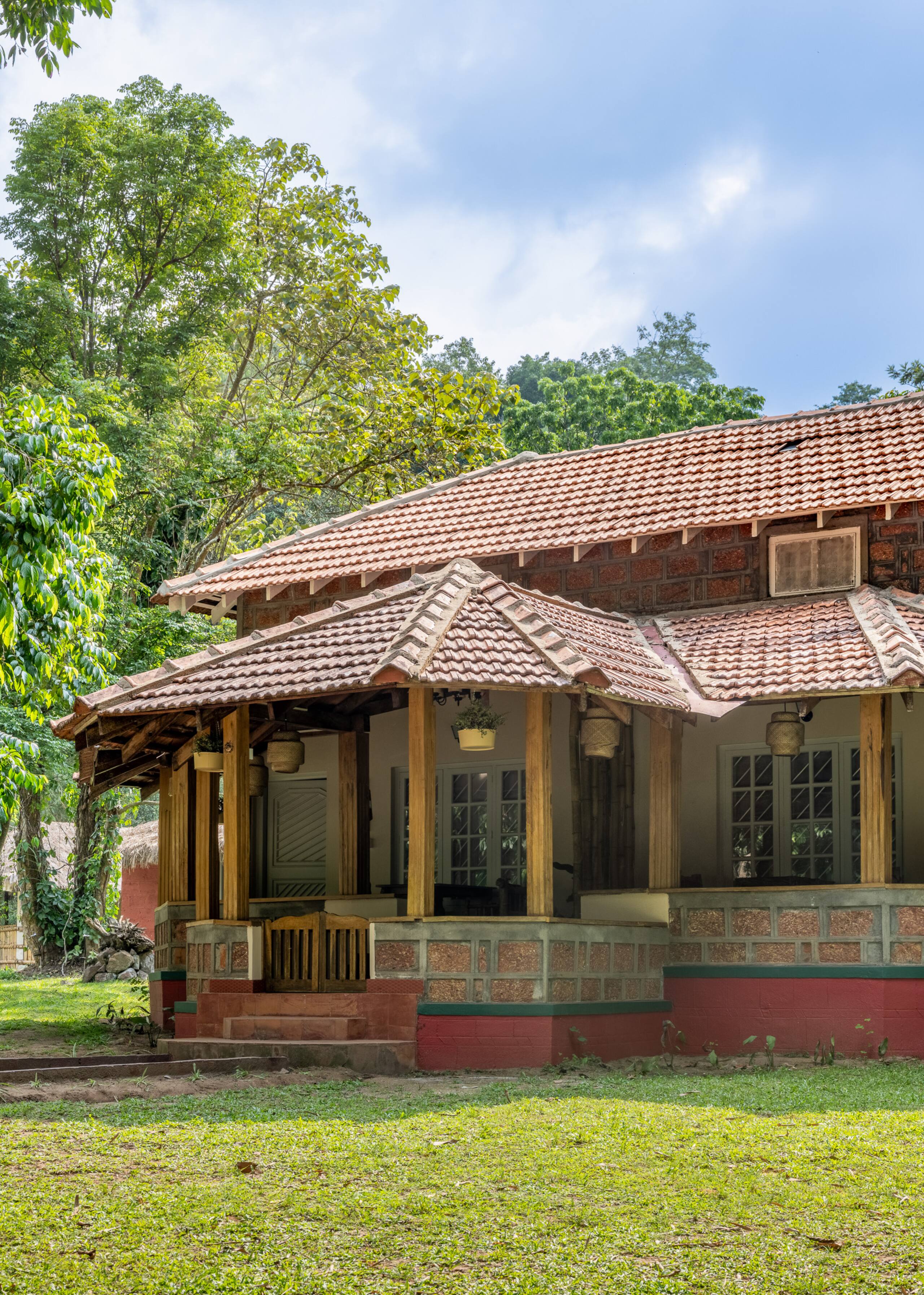 Coffee Cottage by Raho Stream View Estate Escape 19