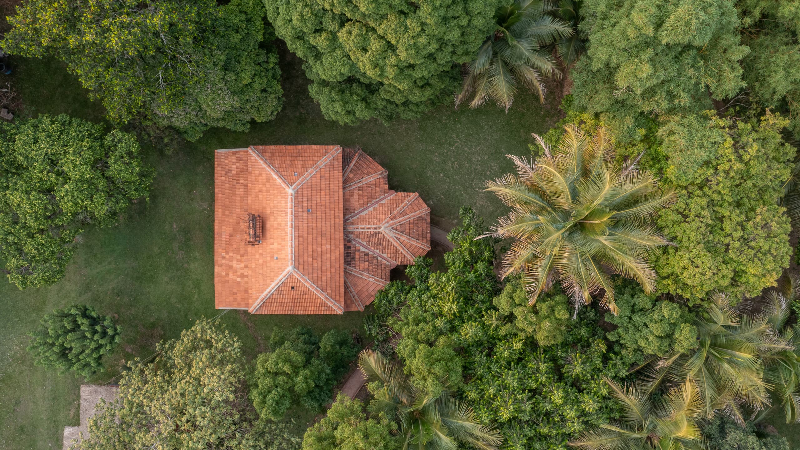 Coffee Cottage by Raho Stream View Estate Escape 7