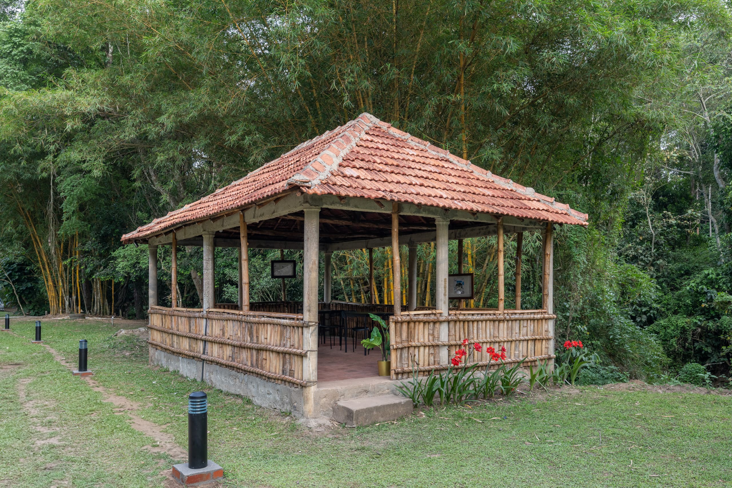 Coffee Cottage by Raho Stream View Estate Escape 22