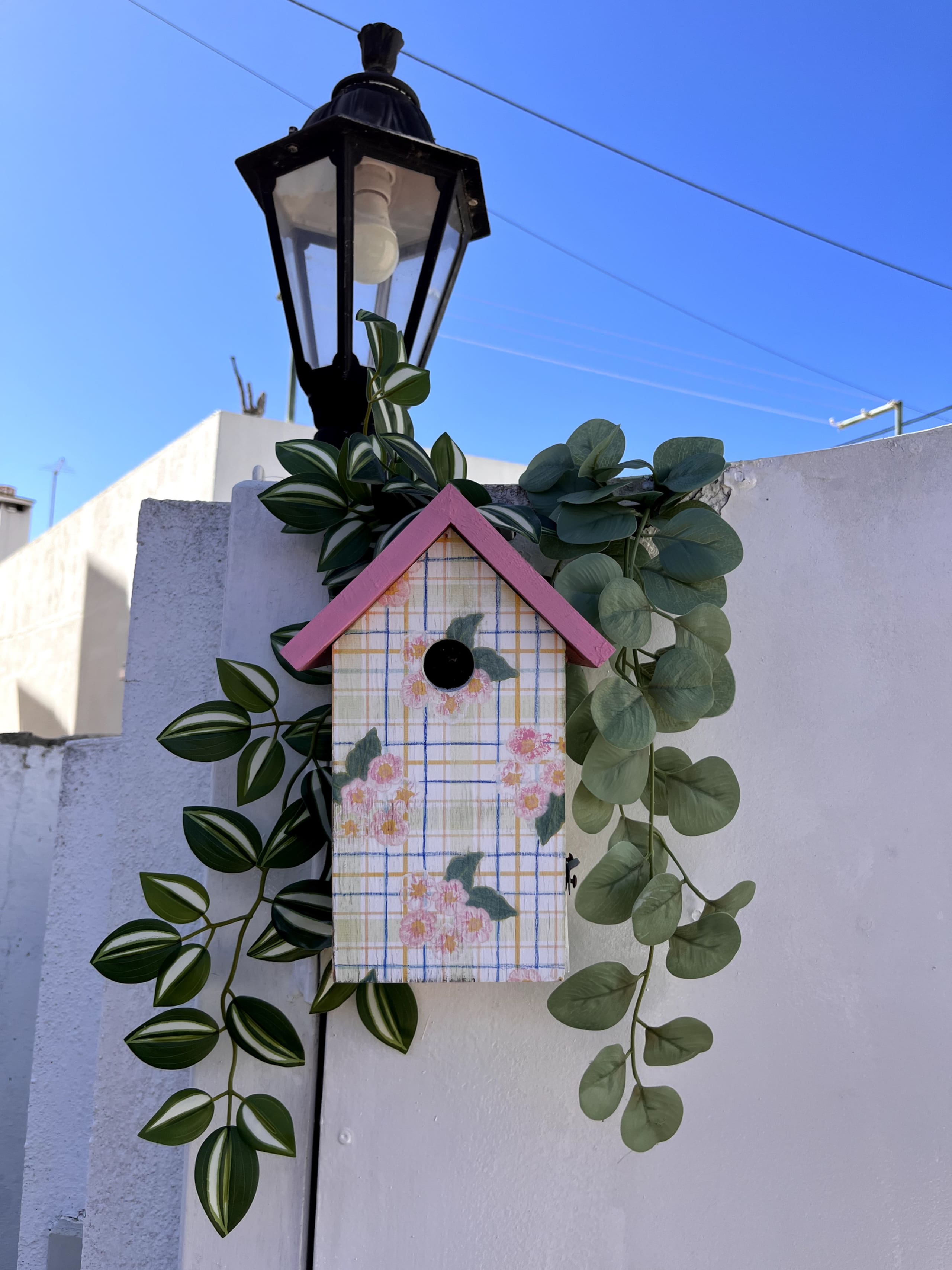 The House in the Corner 6