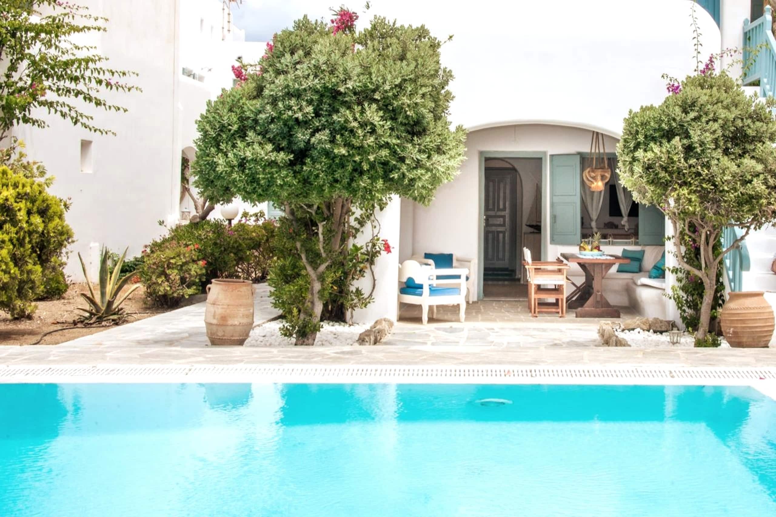 Mykonian Style Pool House 6 w Night Security Guard