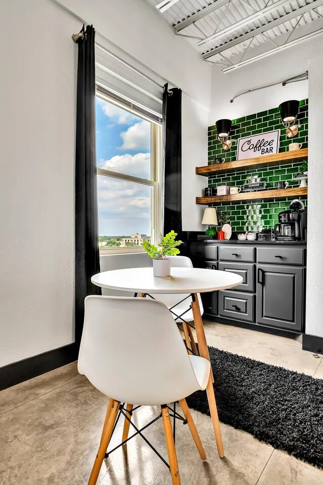 Silos Studio 6