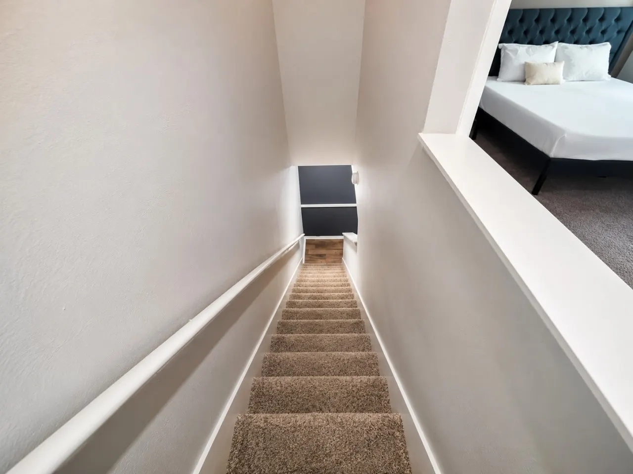 Peaceful 2BR Townhome Near Birmingham — photo 5