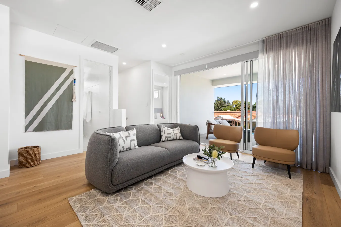 Cove @ Palmstone - 2BR, Parking, Wifi 6