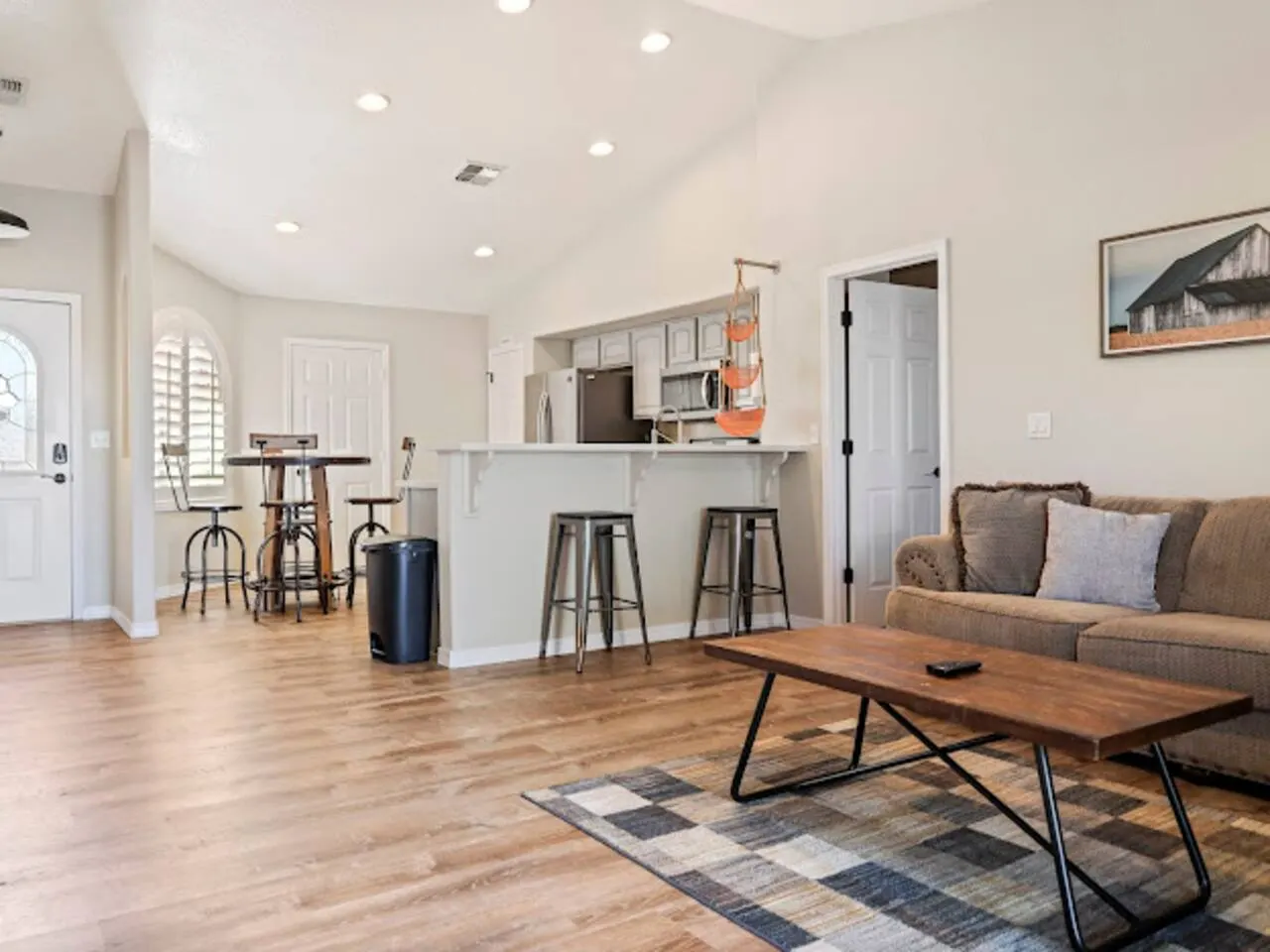 3BR Home Near River, Fire Pit & Parking