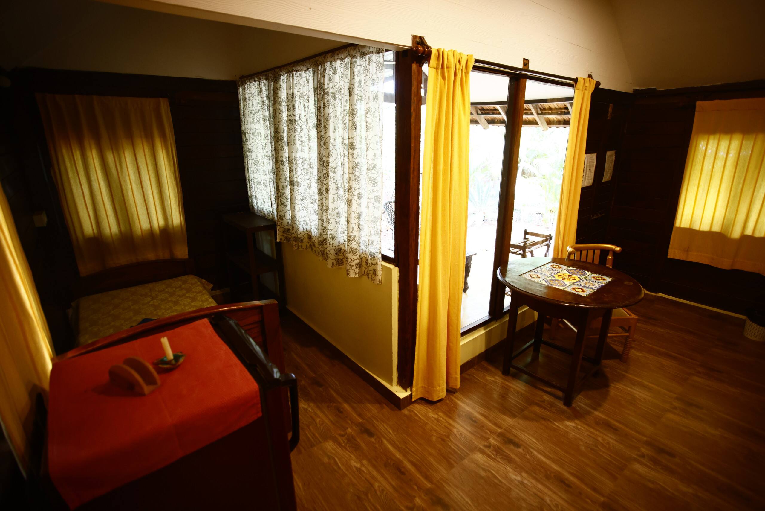 Spacious Wooden Cottage 50 meter from sea 14