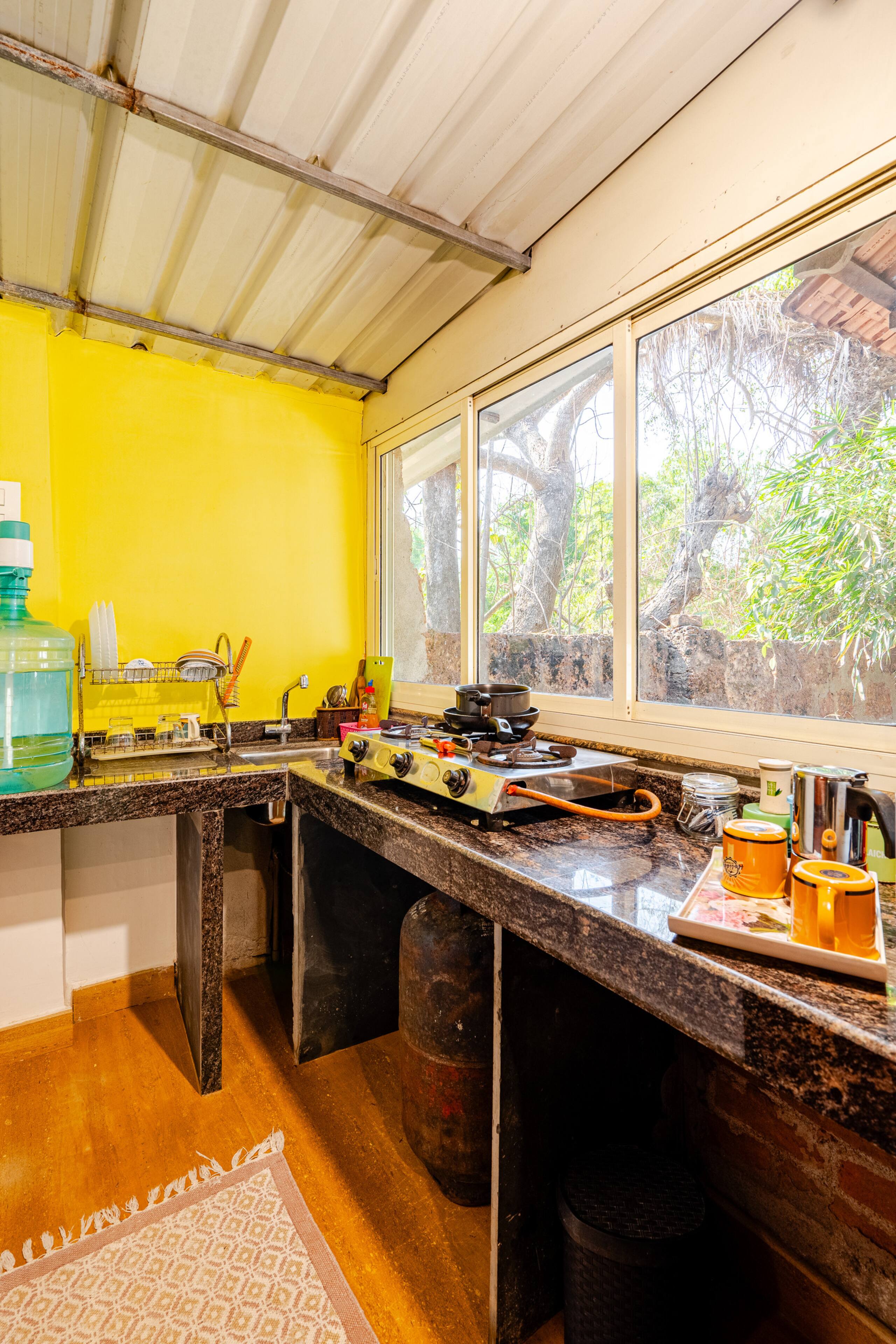 Spacious Wooden Cottage 50 meter from sea 9
