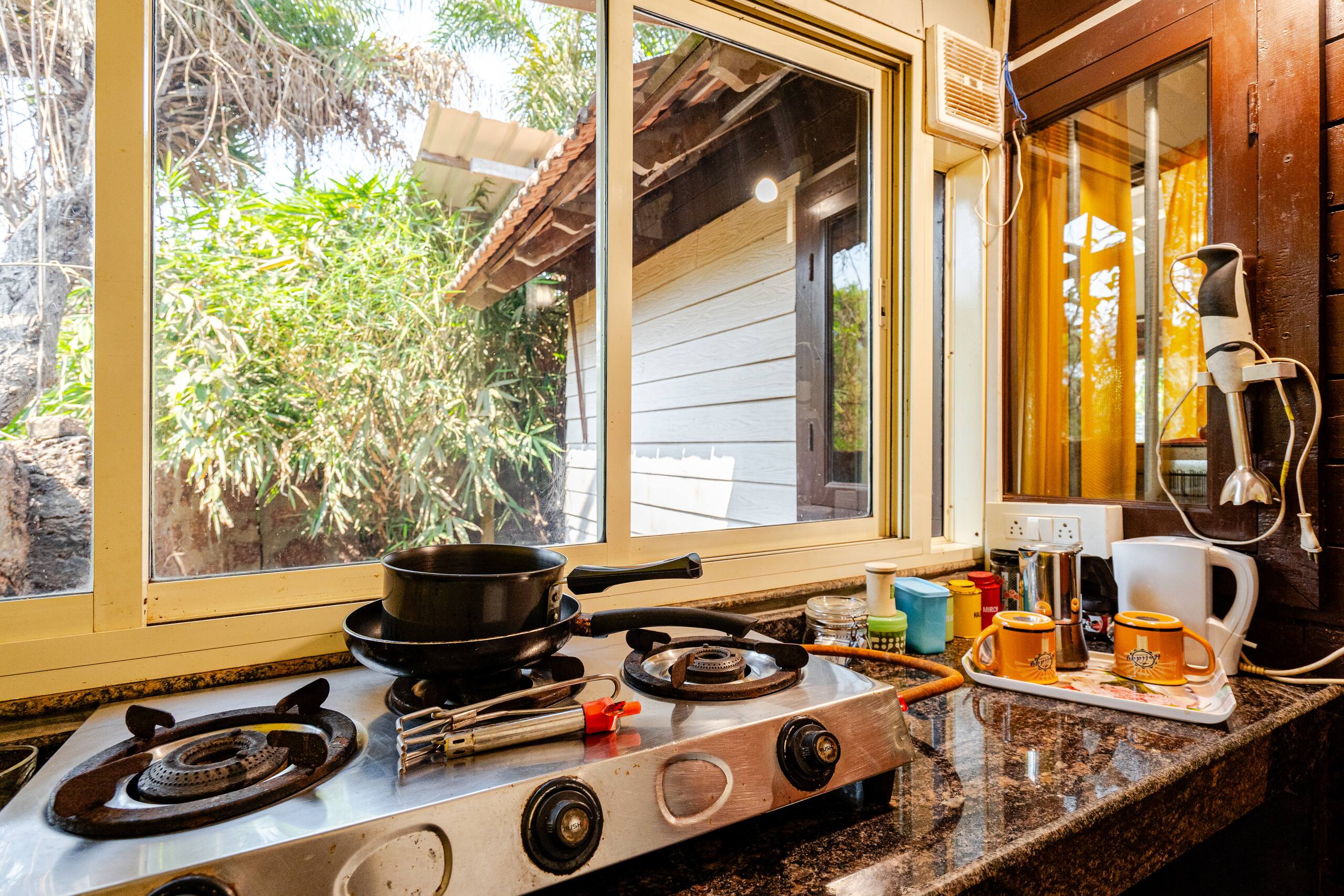 Spacious Wooden Cottage 50 meter from sea 10