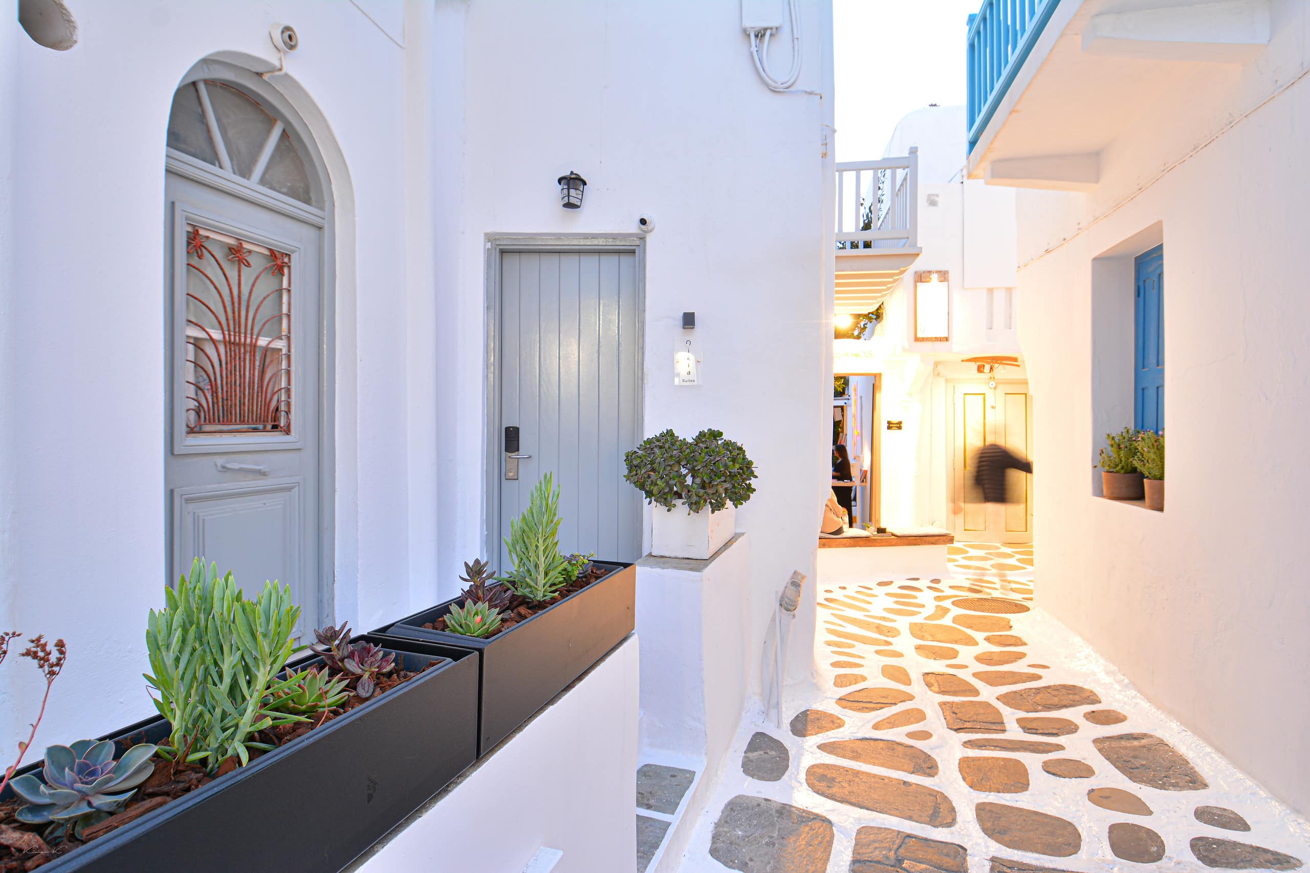 Oikia Suites White stone 15
