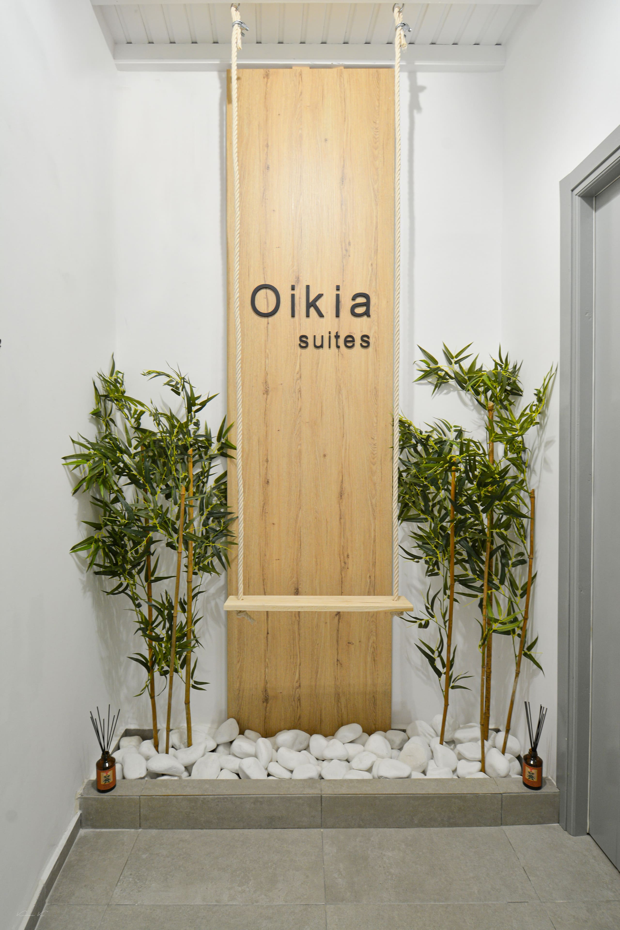 Oikia Suites White stone 8