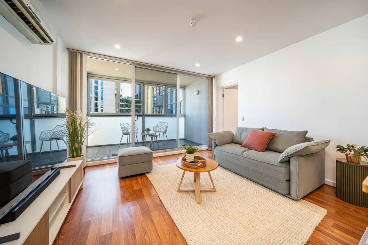 Wattle on Morphett —Central CBD Convenience 6