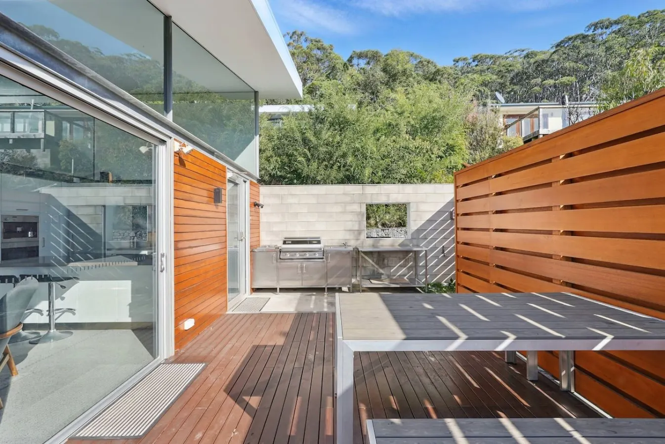 Eaglehawk Pavilions – Oceanview Coastal Retreat 19