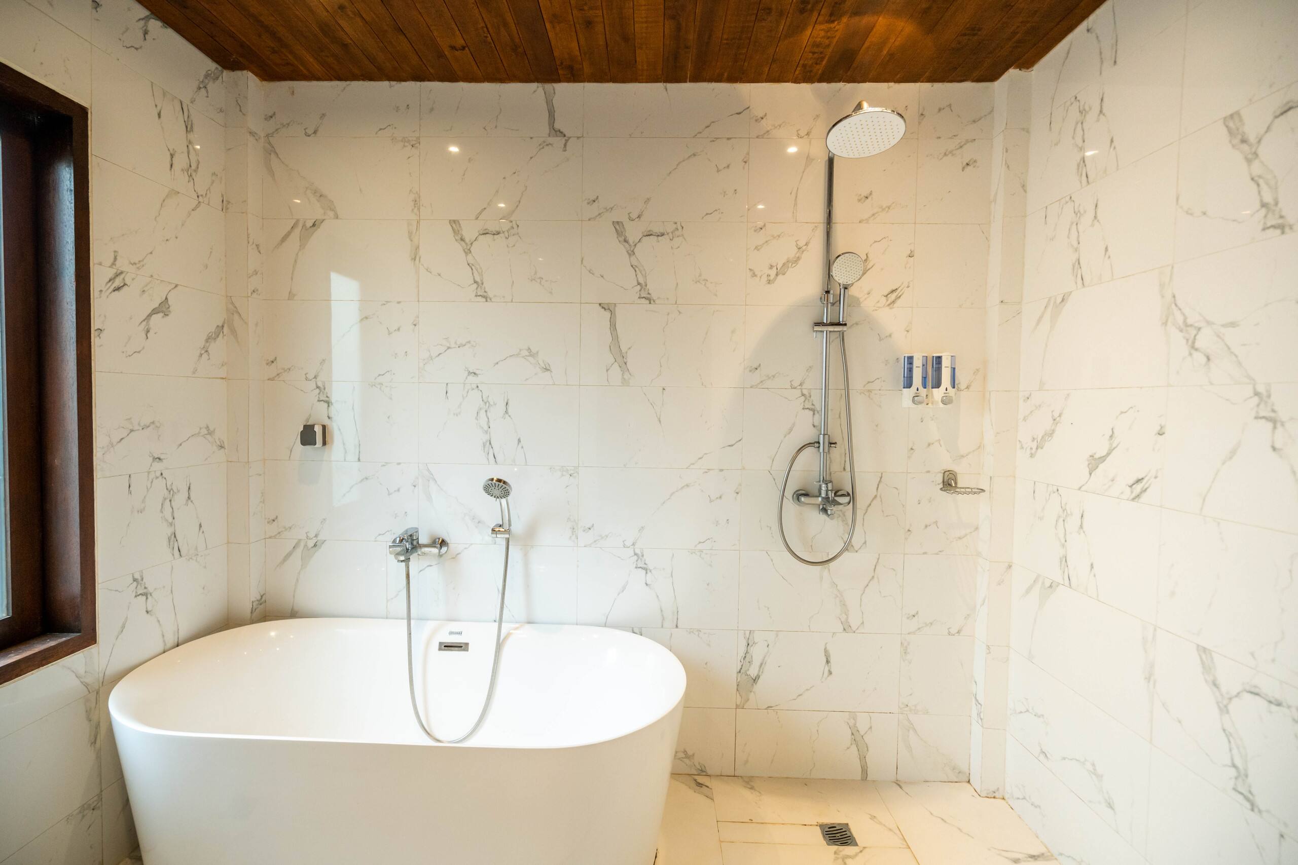 Luxury suites in Munduk Bali — photo 5
