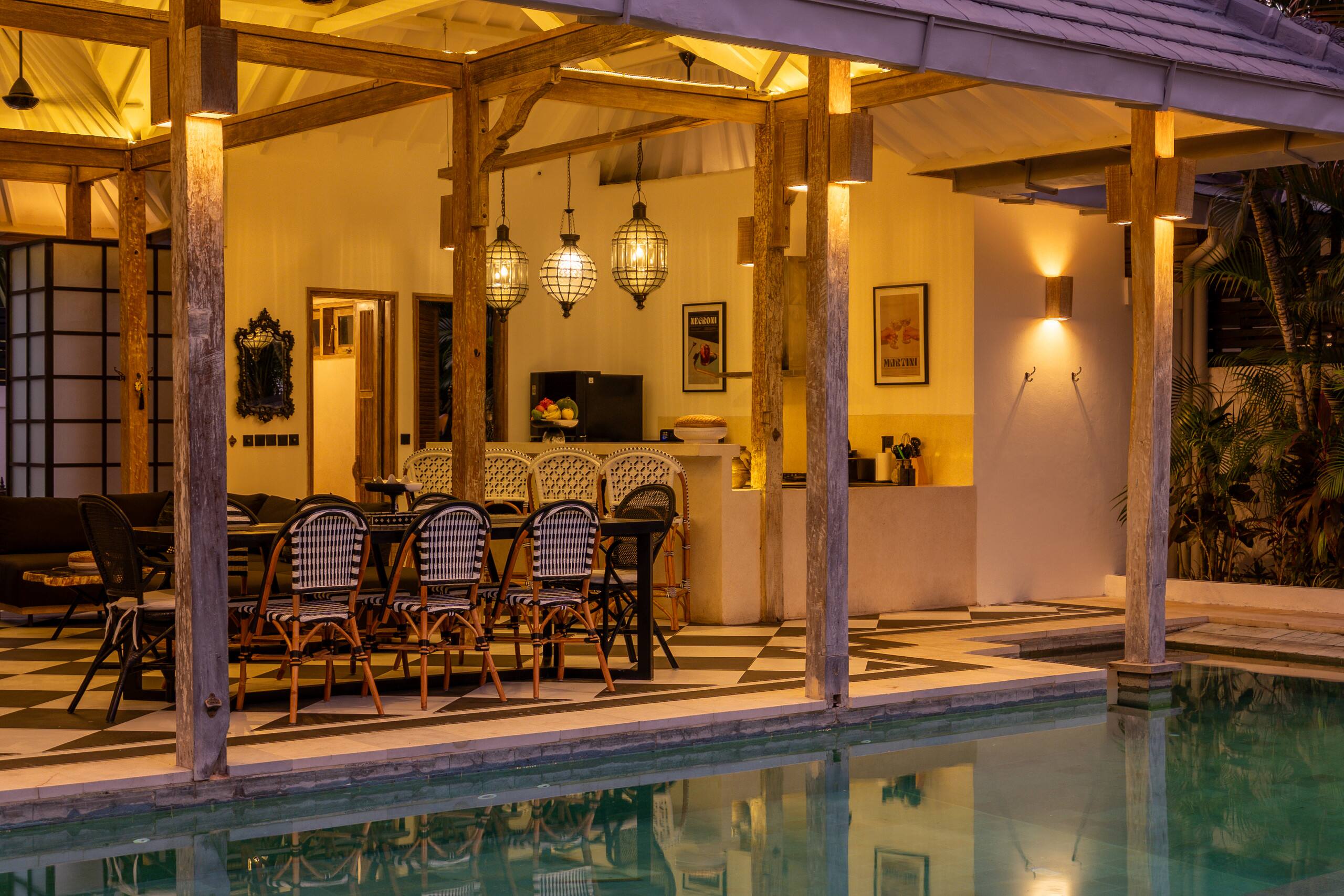 Seminyak Luxury 4BR - Family-Friendly Social Pool! 28