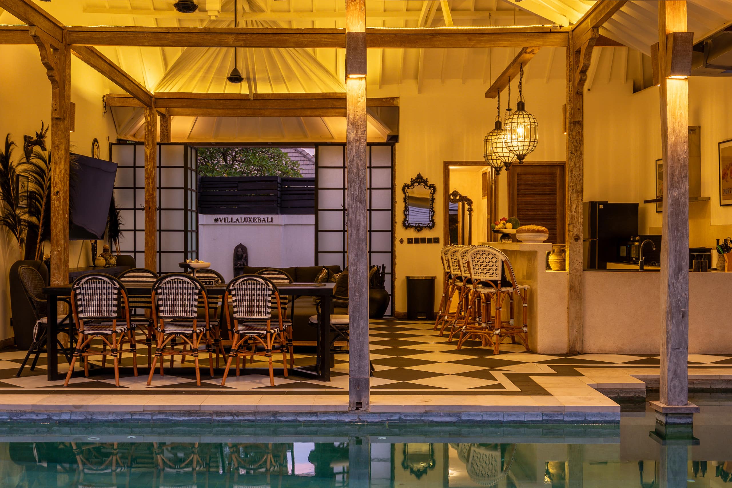 Seminyak Luxury 4BR - Family-Friendly Social Pool! 19