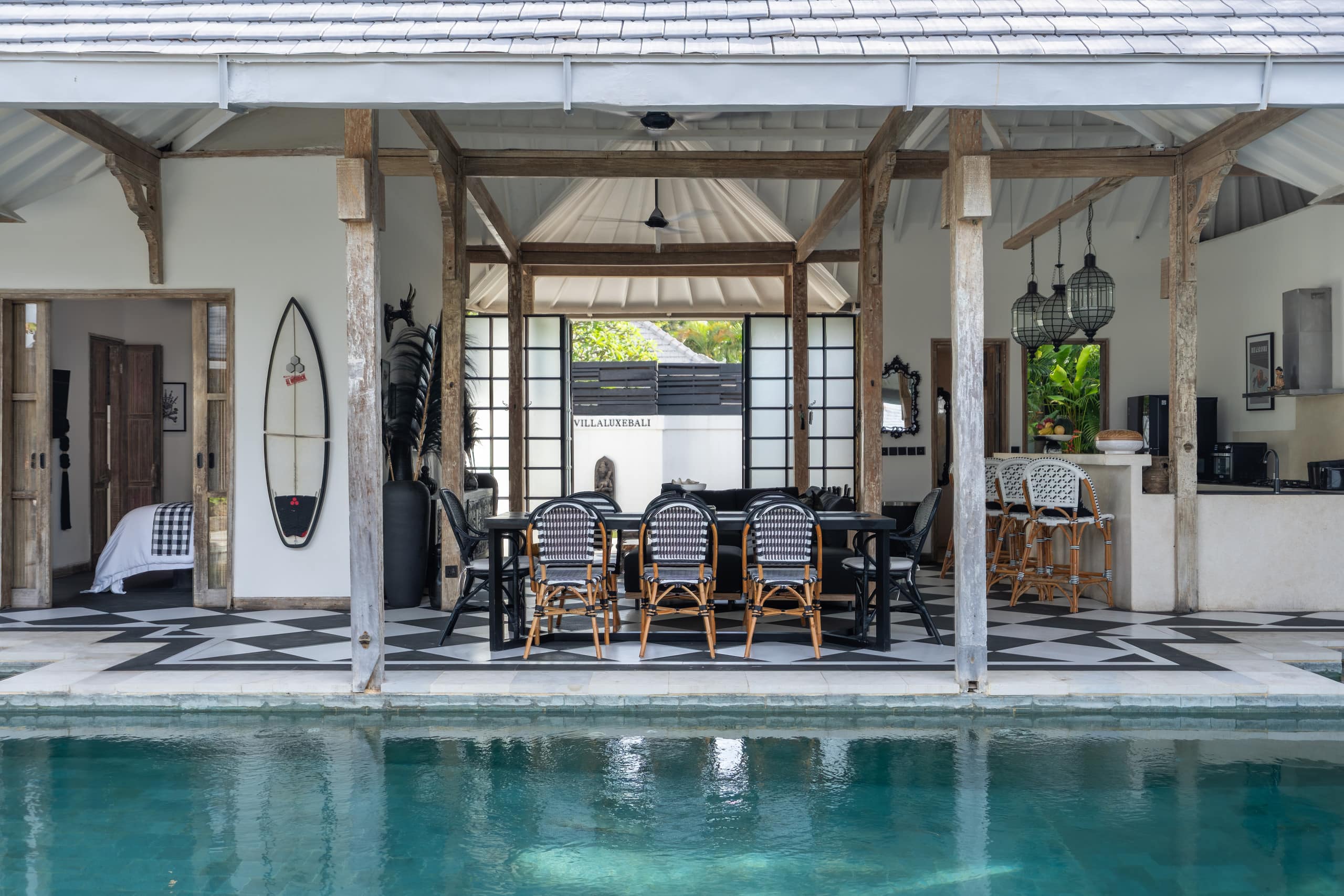 Seminyak Luxury 4BR - Family-Friendly Social Pool! 25